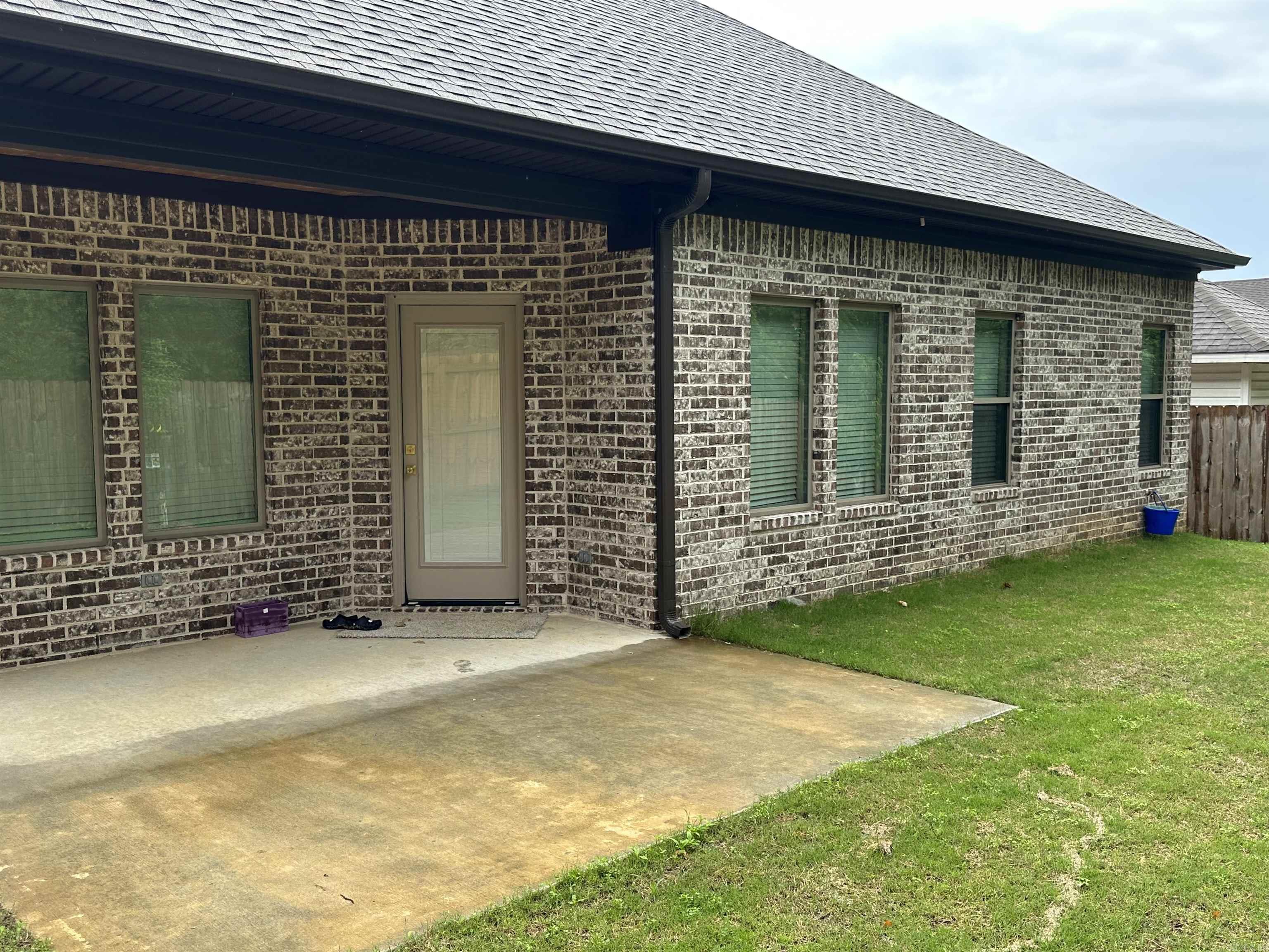 Hunter Crossing - Residential Lease