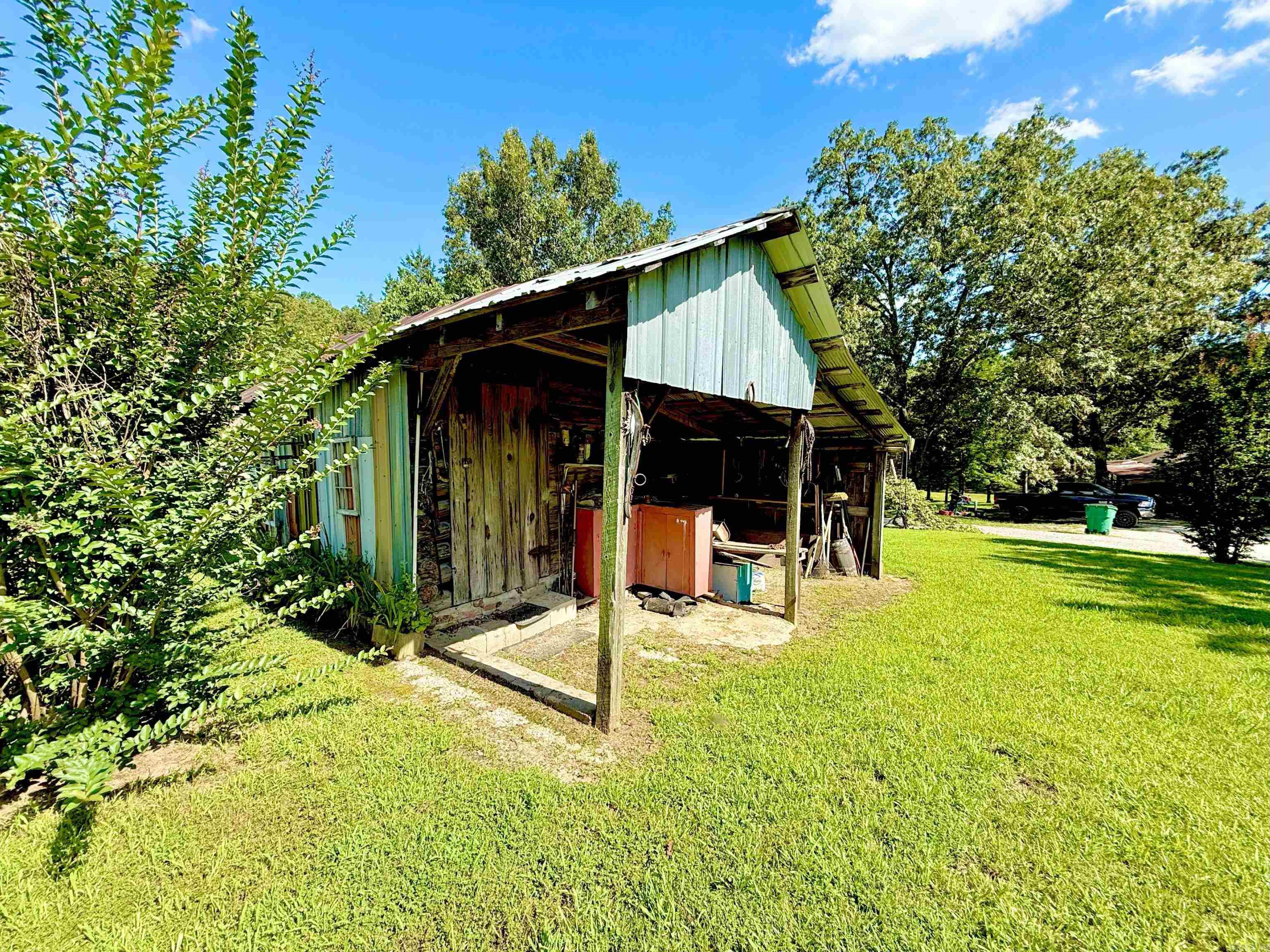 Metes & Bounds - Residential