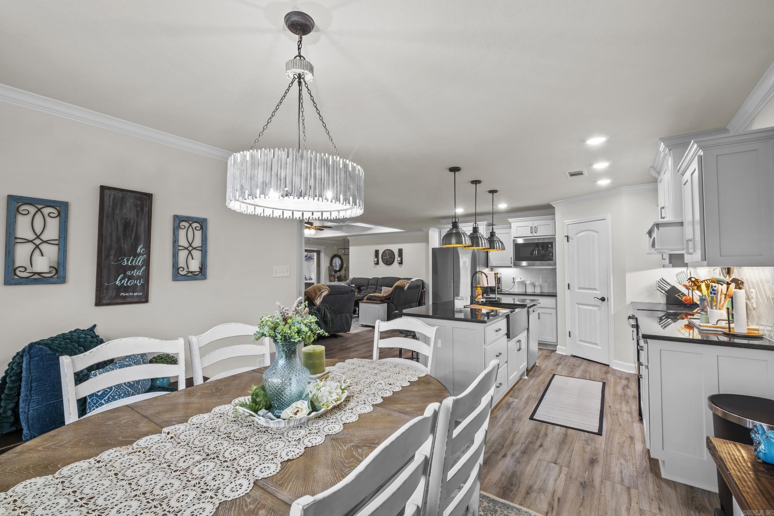 AUTUMN BROOKE - Residential