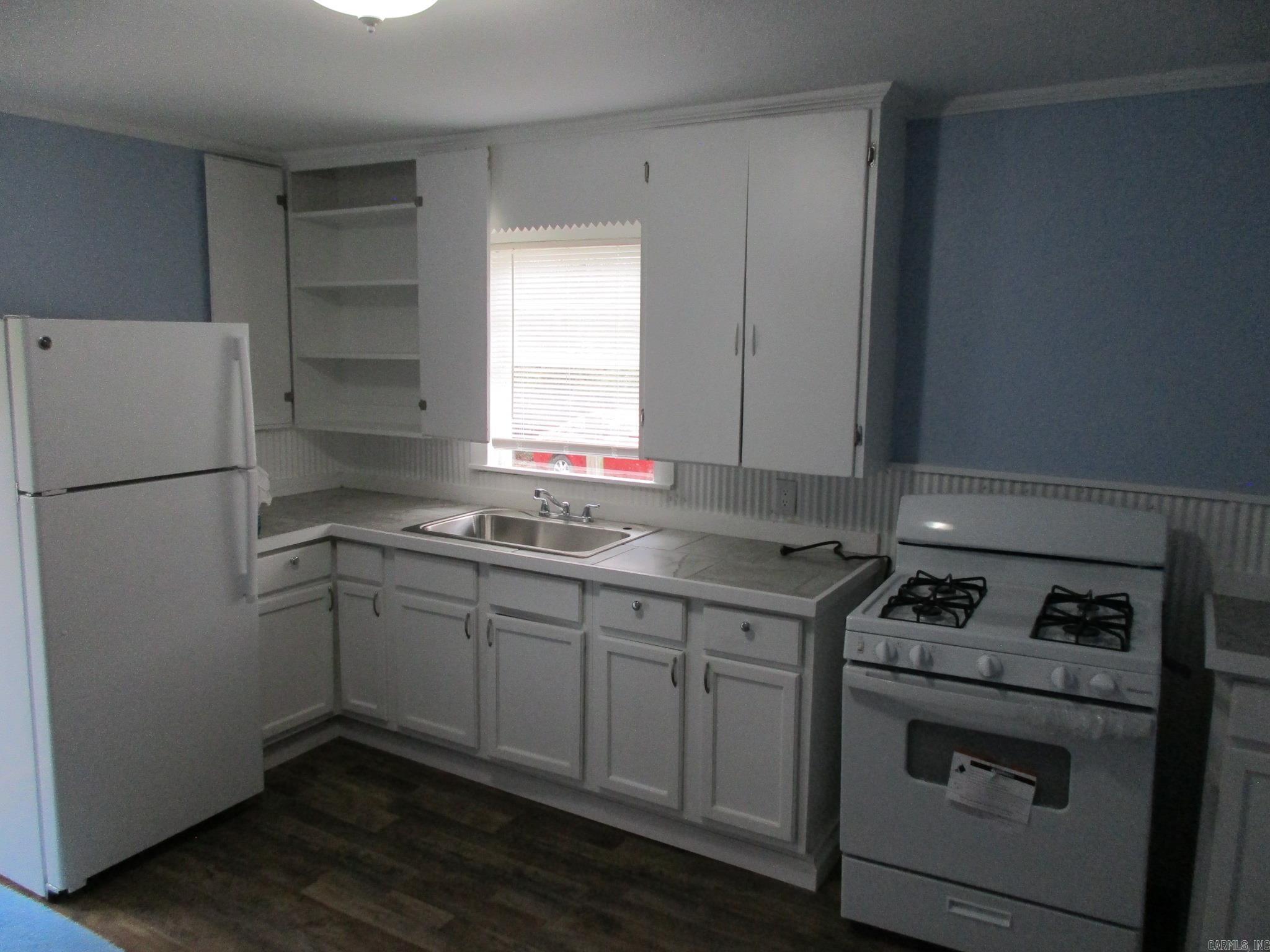 BARROW JOHN - Residential