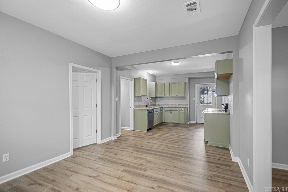 GLENDALE - Residential