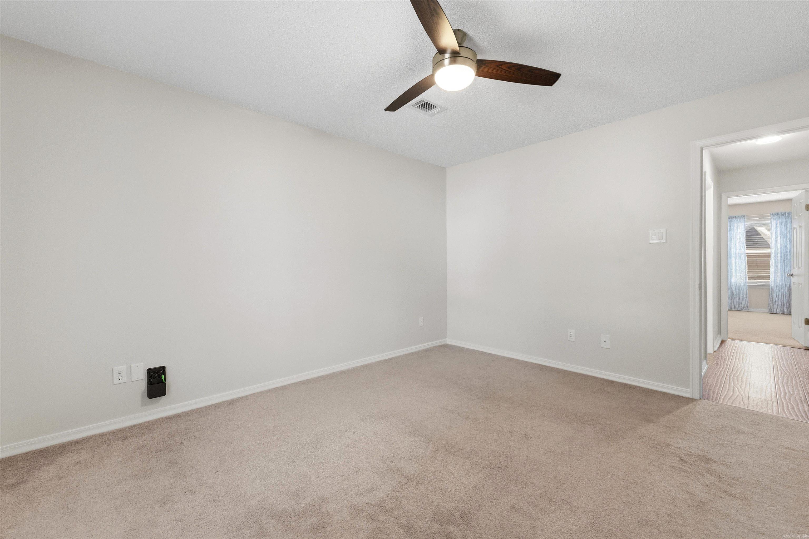 FOXWOOD J - Residential