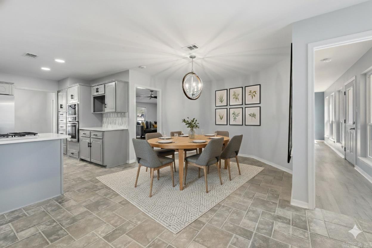 FOXWOOD J - Residential