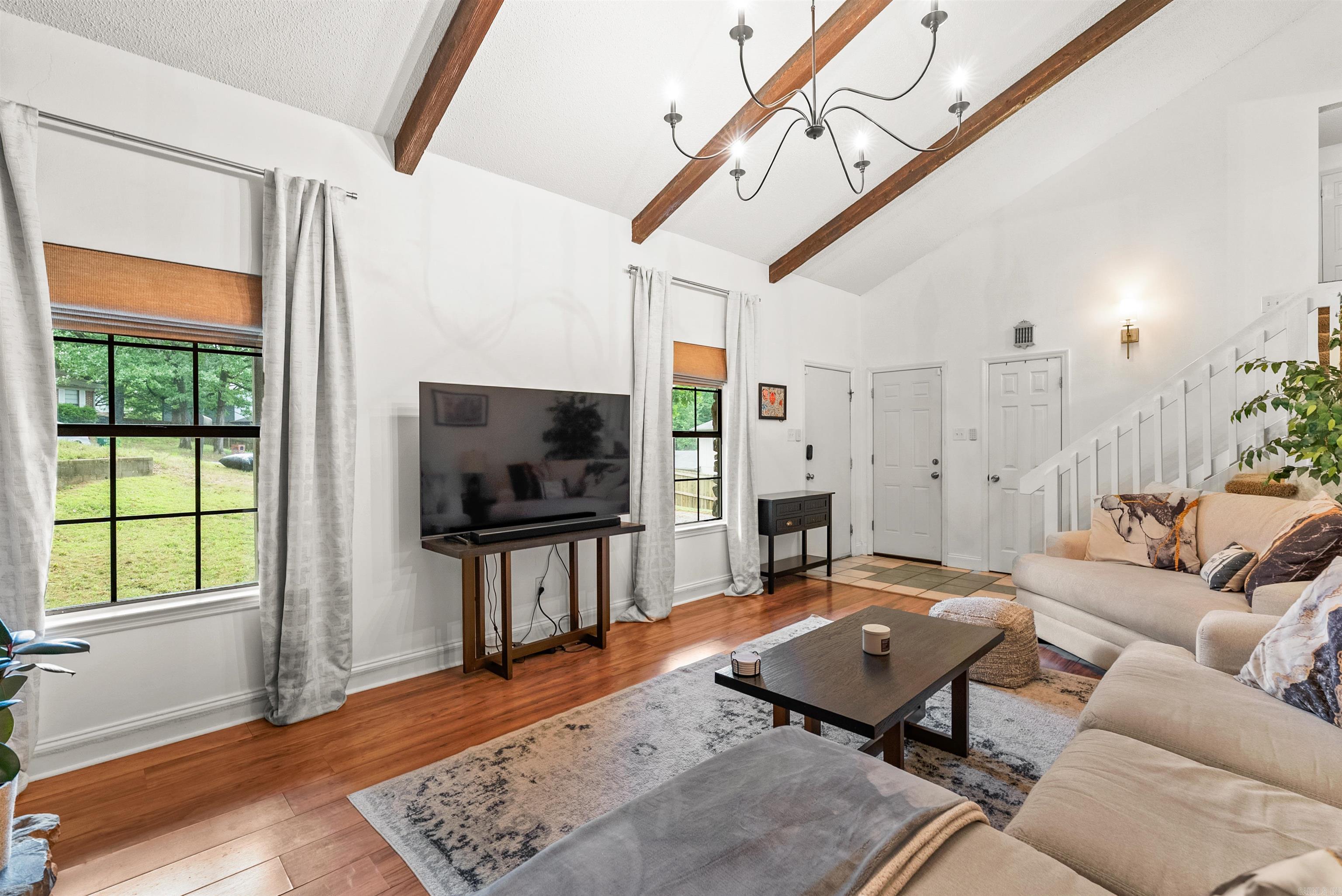 PLEASANT FOREST - Residential