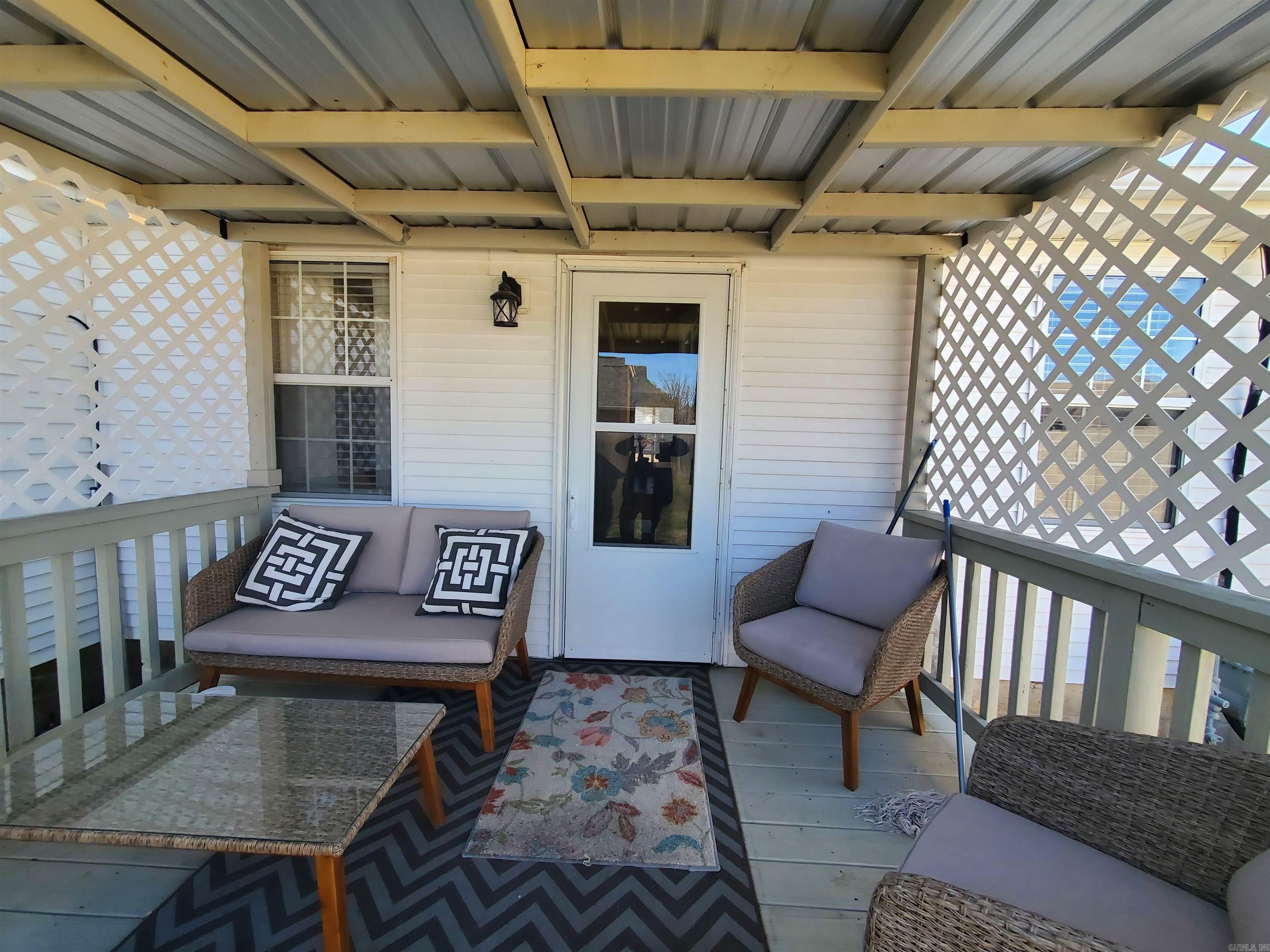 River Oaks Commons - Residential