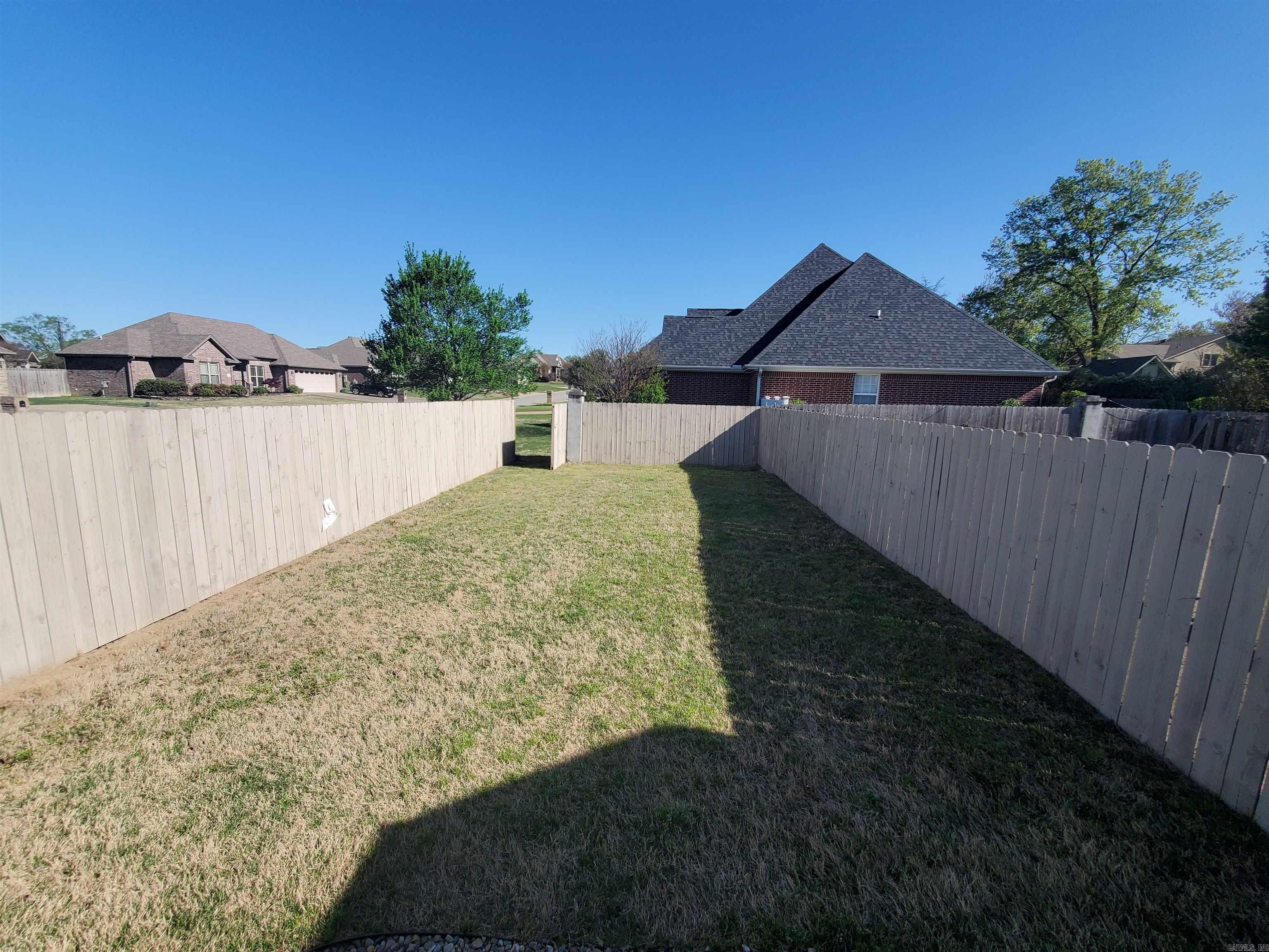 River Oaks Commons - Residential