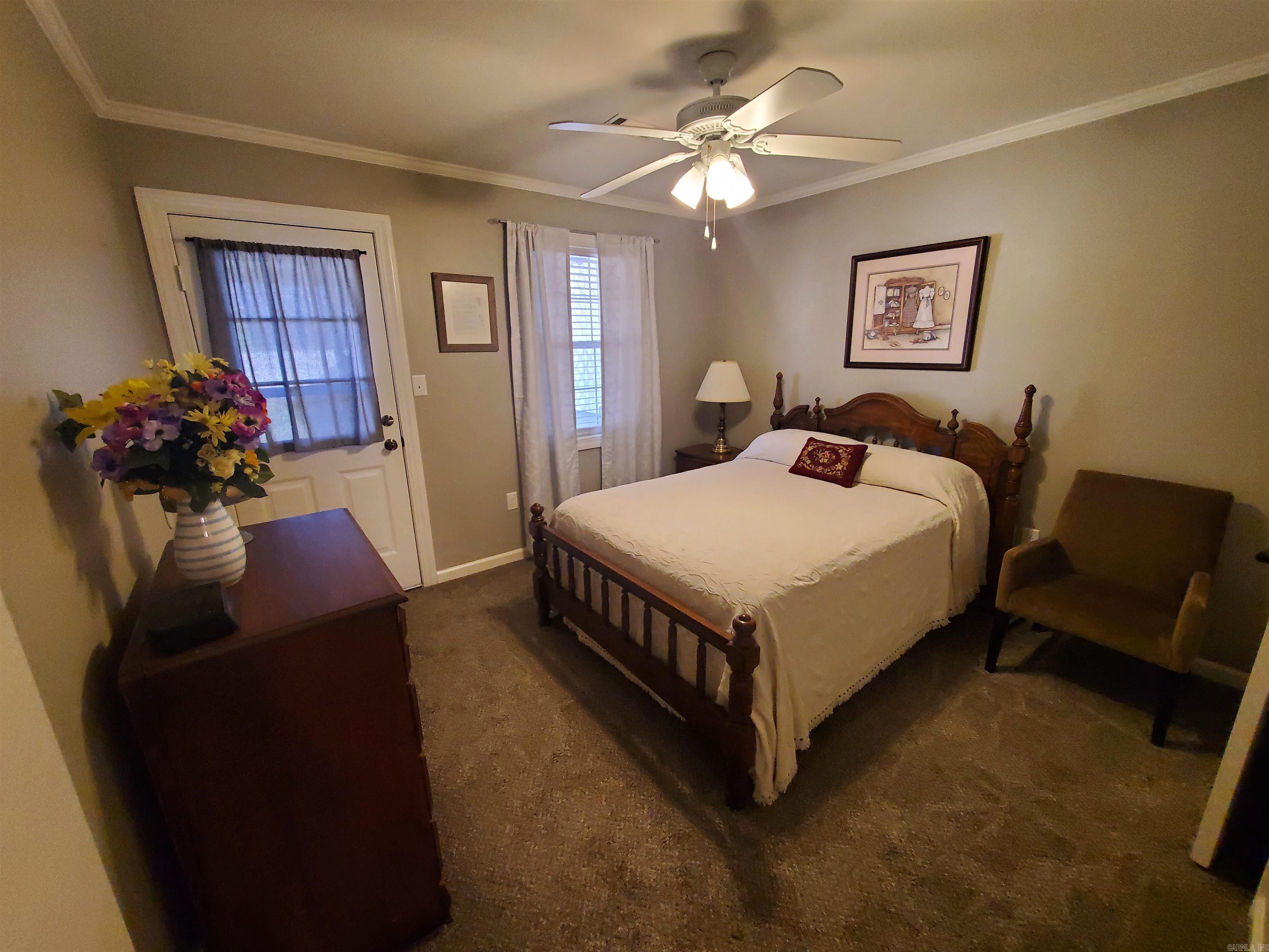 River Oaks Commons - Residential