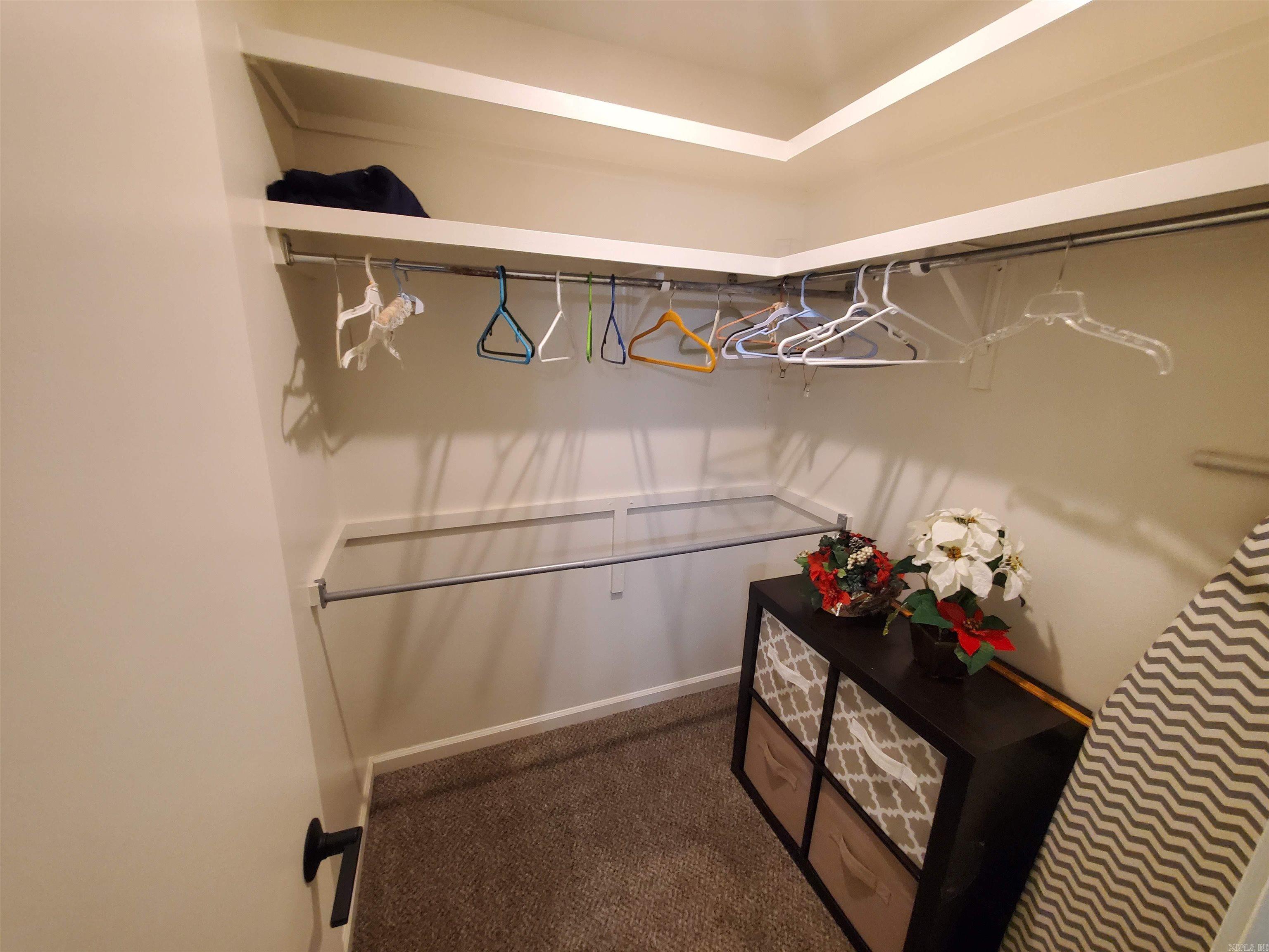 River Oaks Commons - Residential