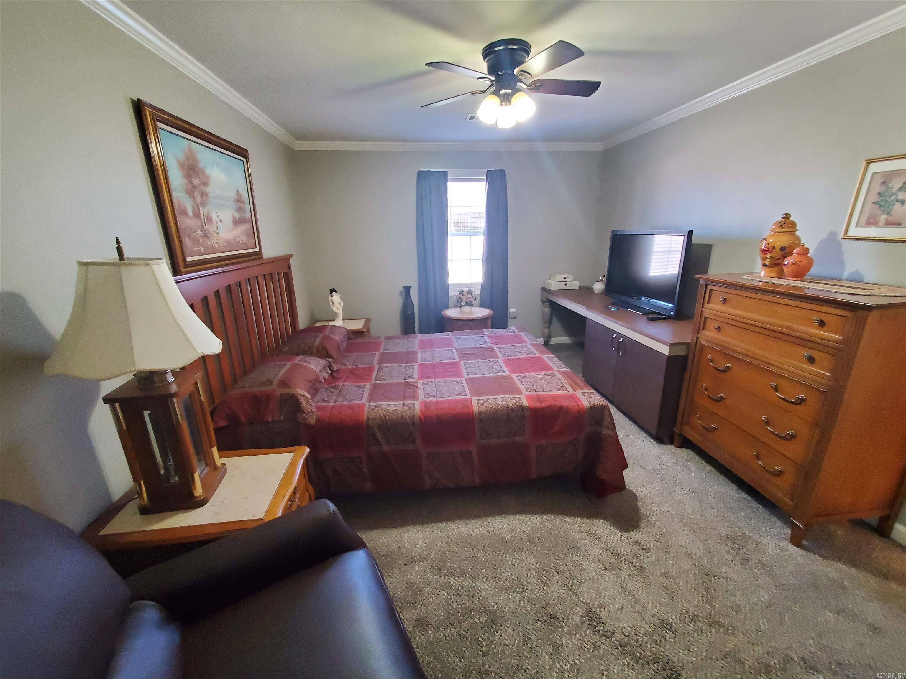 River Oaks Commons - Residential