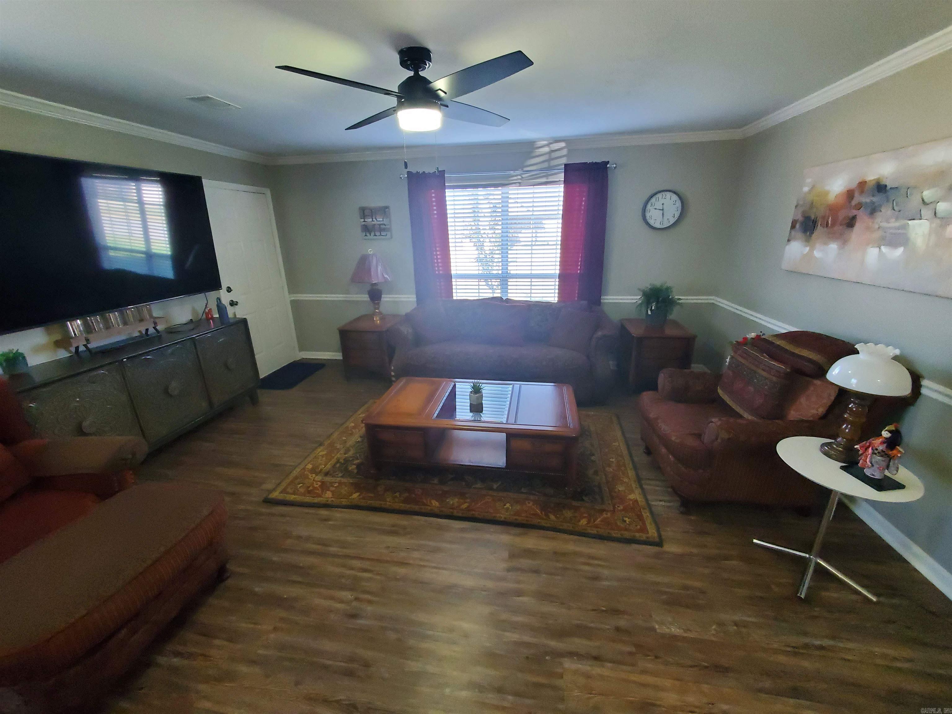 River Oaks Commons - Residential