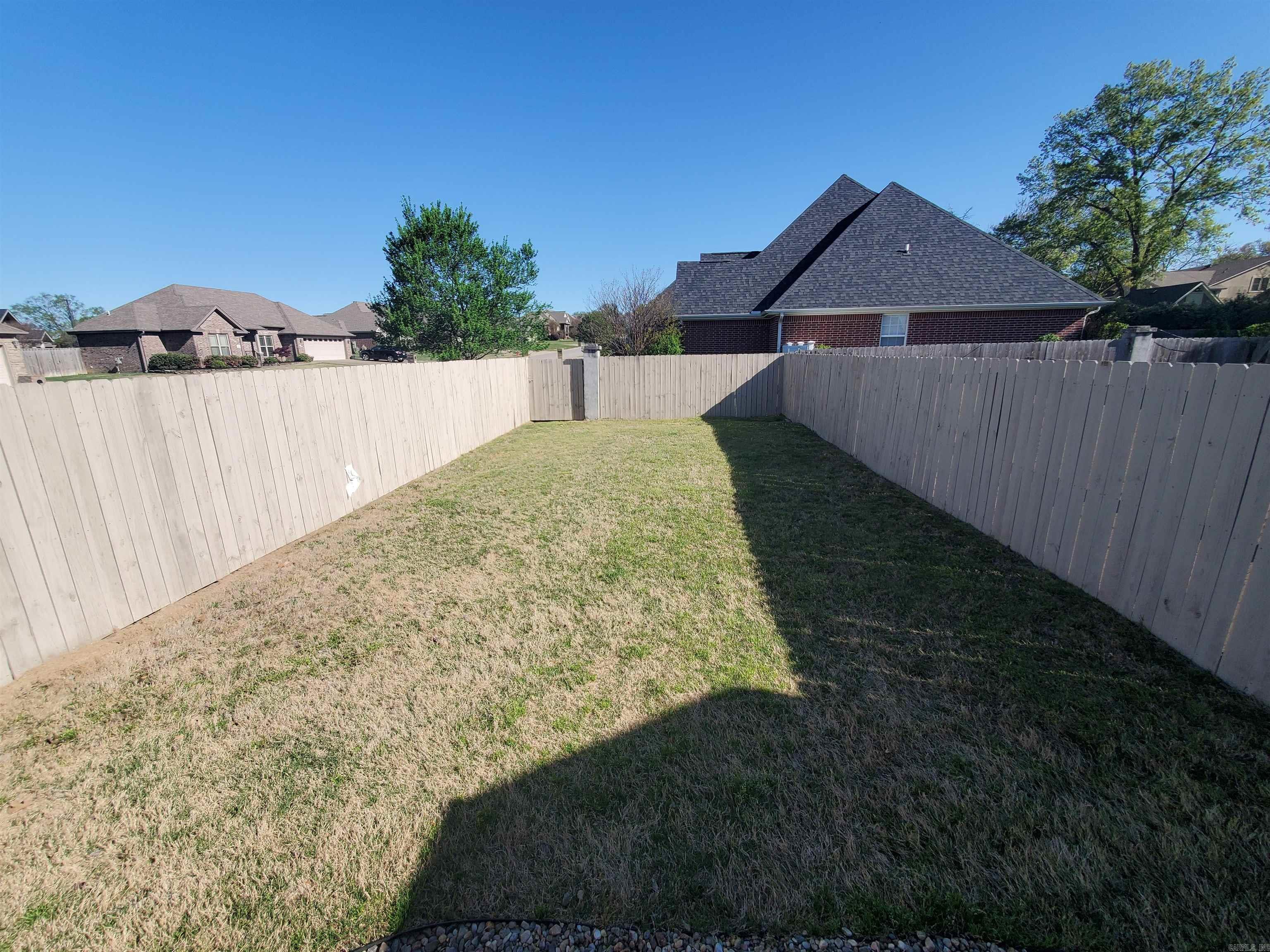 River Oaks Commons - Residential