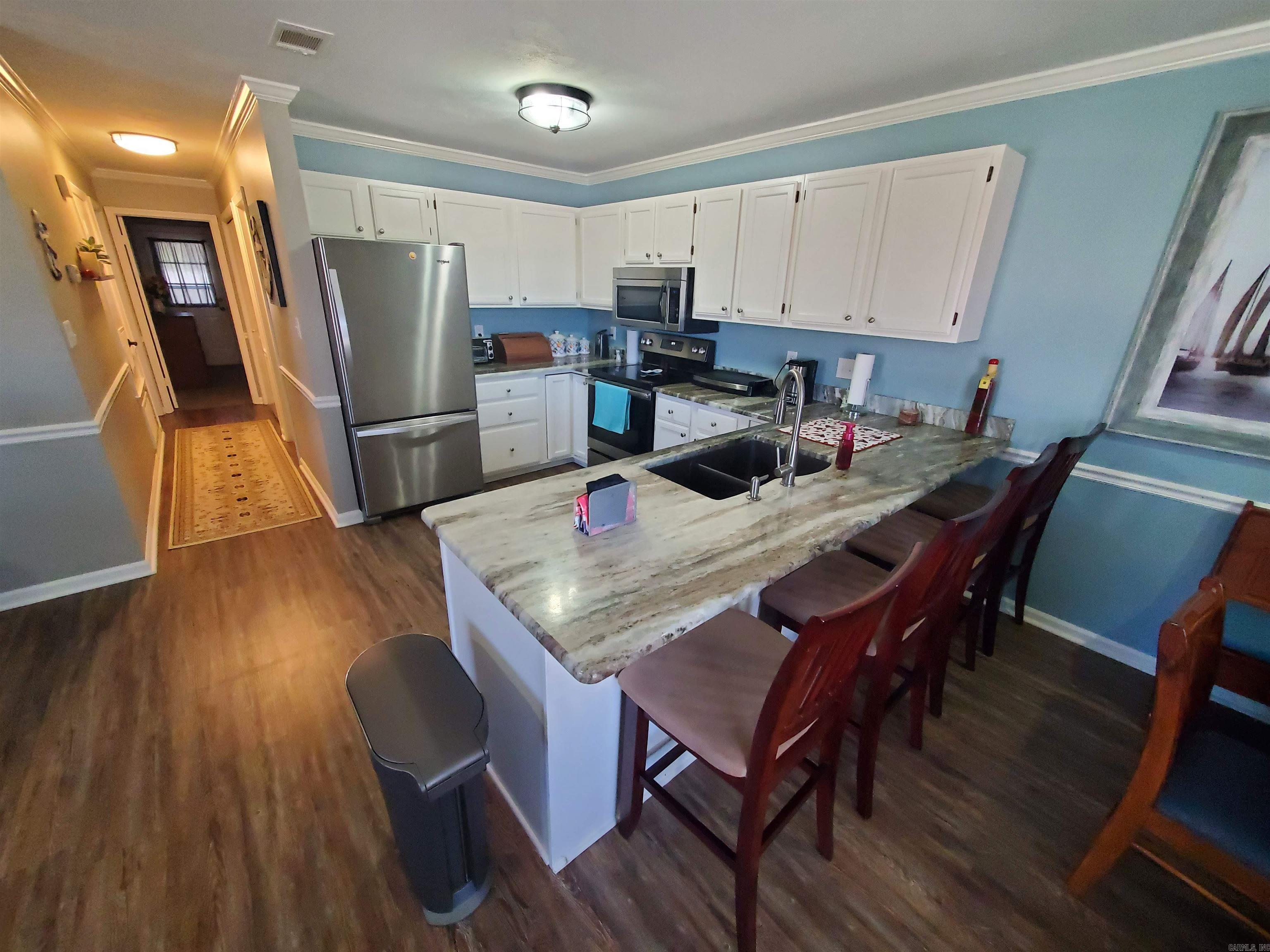 River Oaks Commons - Residential