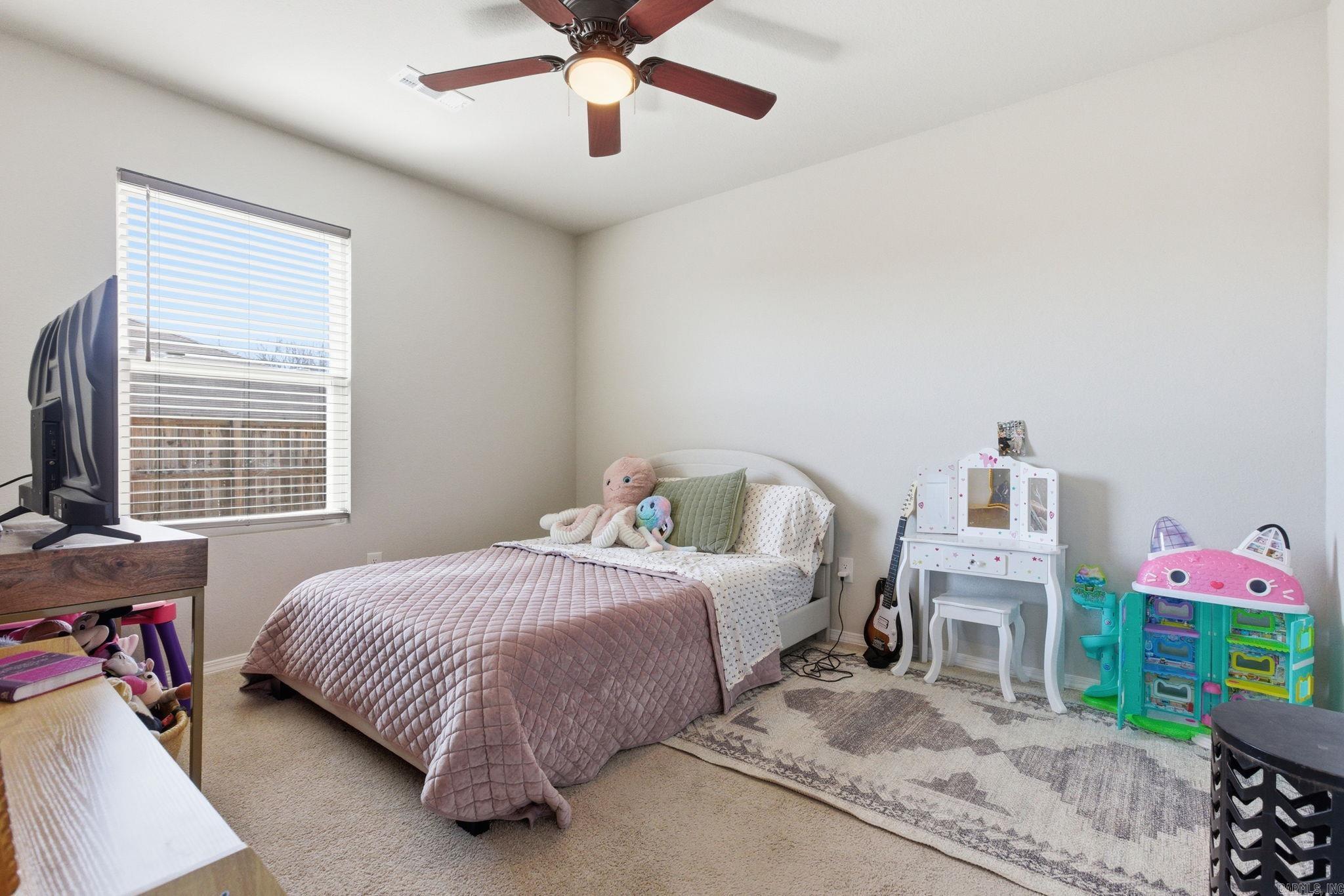 OAKLAND GROVE ESTATES - Residential