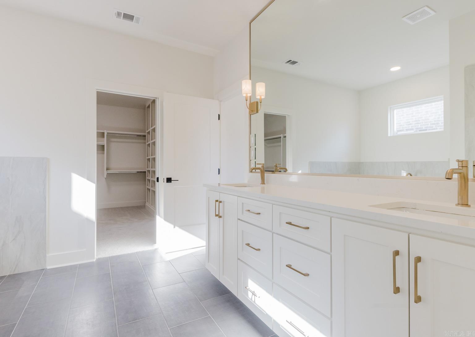 FLETCHER VALLEY "FLETCHER RIDGE" - Residential