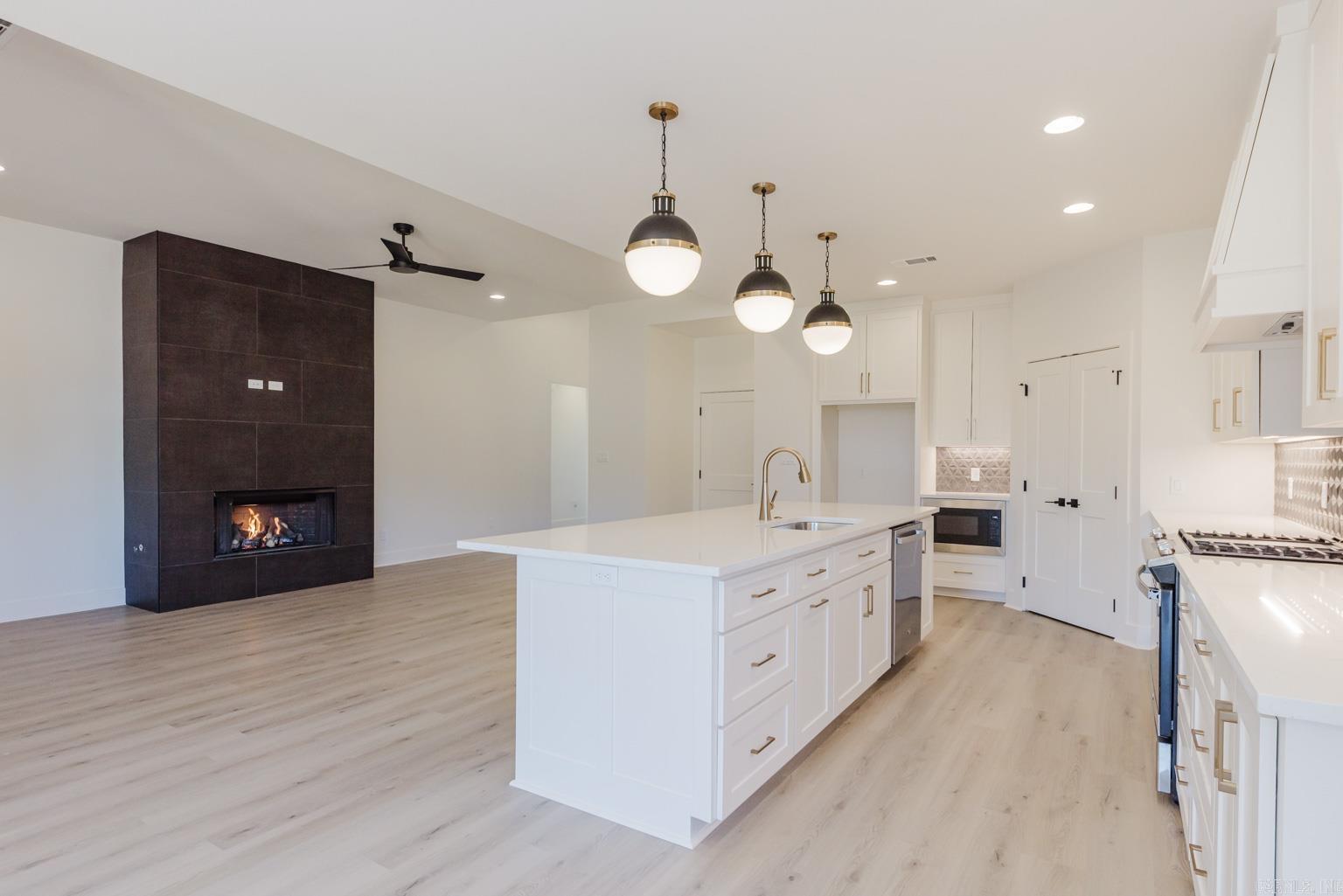 FLETCHER VALLEY "FLETCHER RIDGE" - Residential