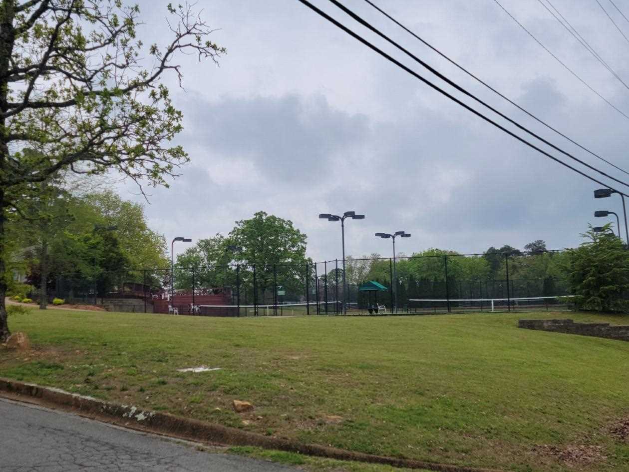 Summerhill Place Condos - Residential