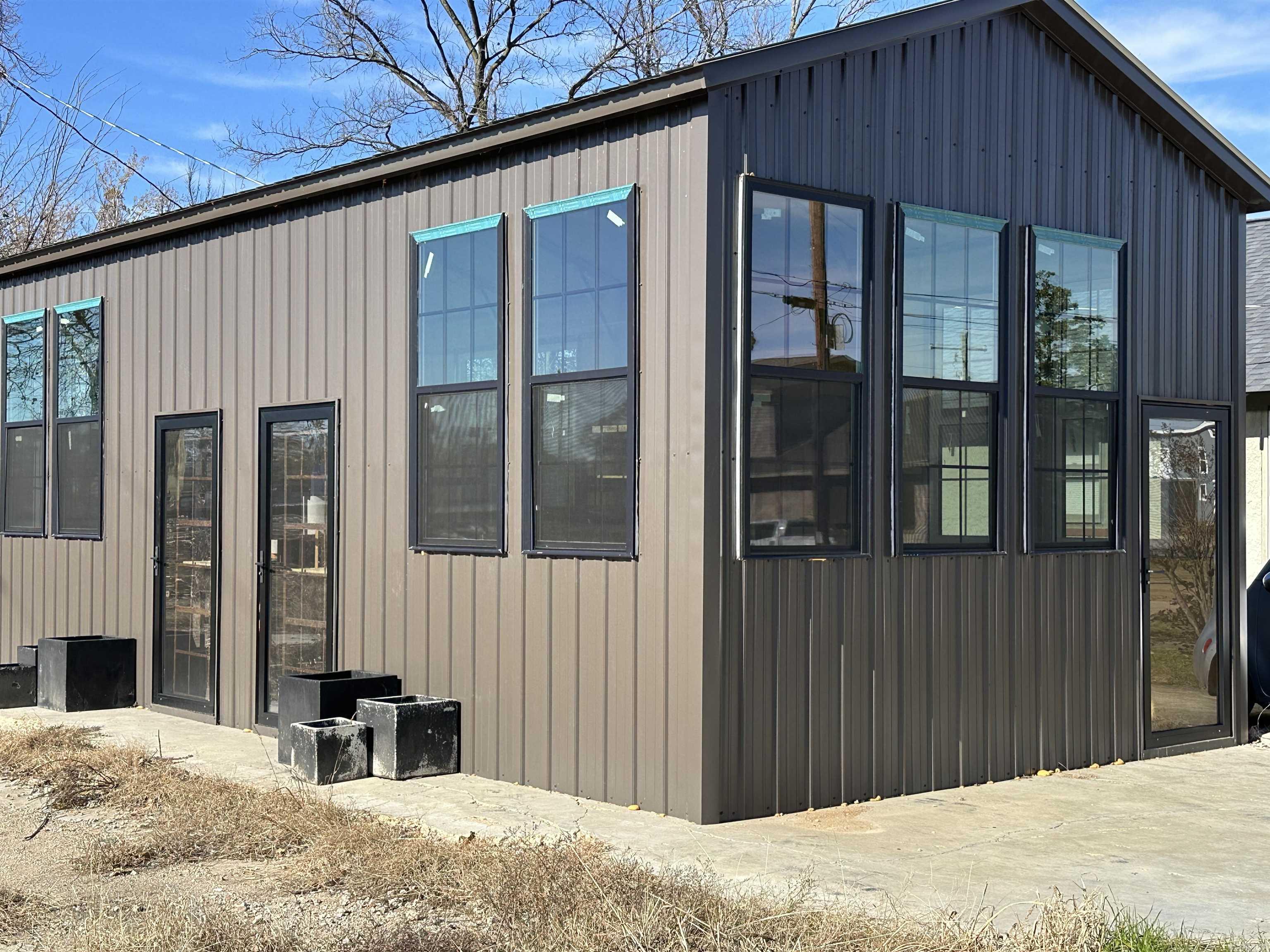 BROOKFIELD - Residential