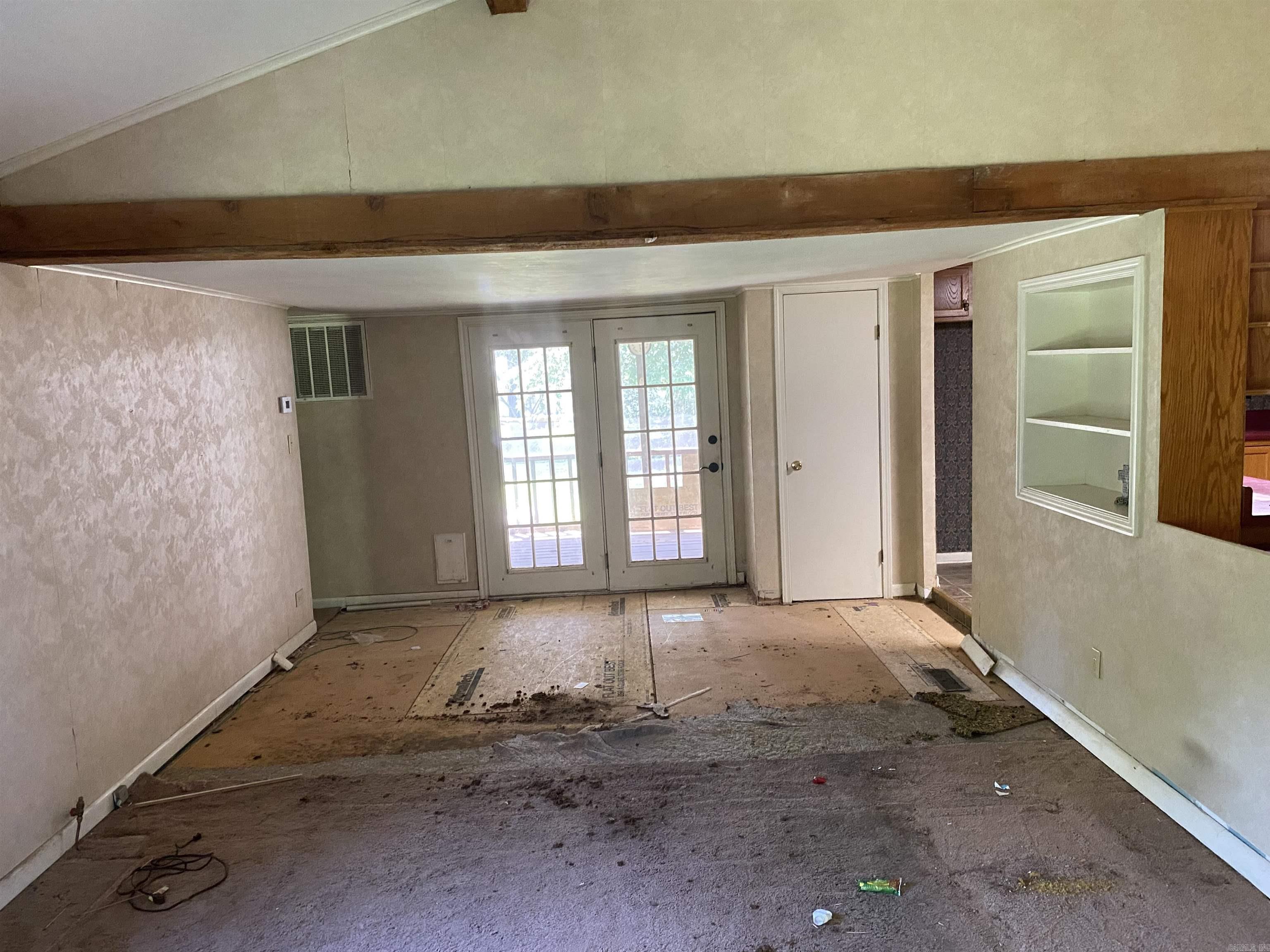 LOBLOLLY ACRES - Residential