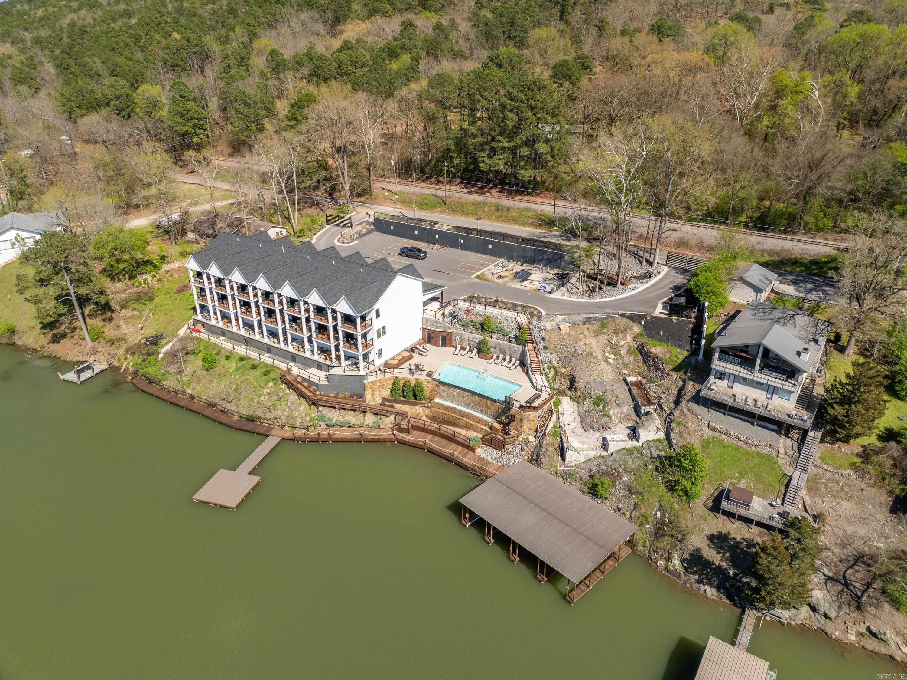 River Bluff - Land