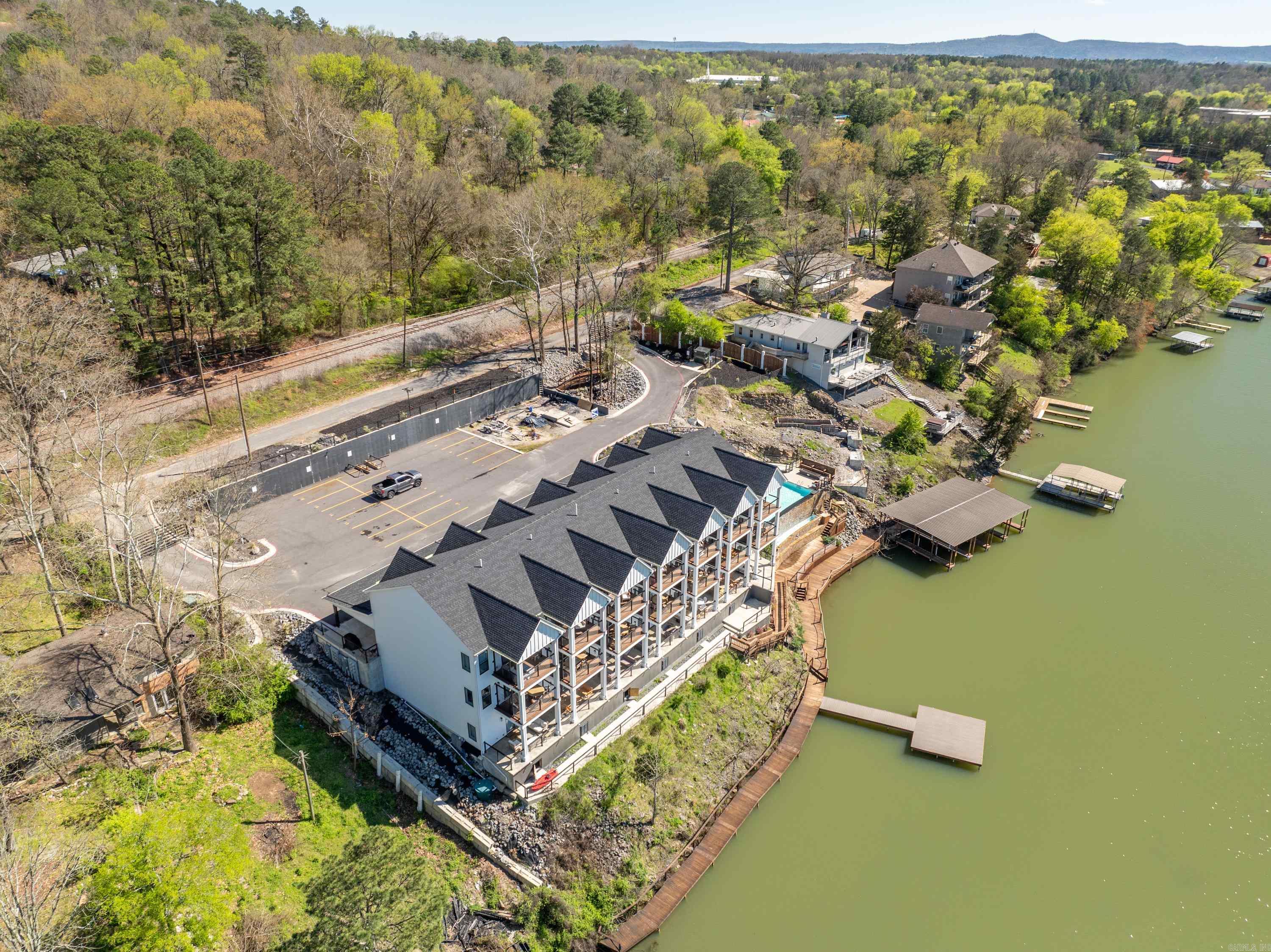 River Bluff - Land