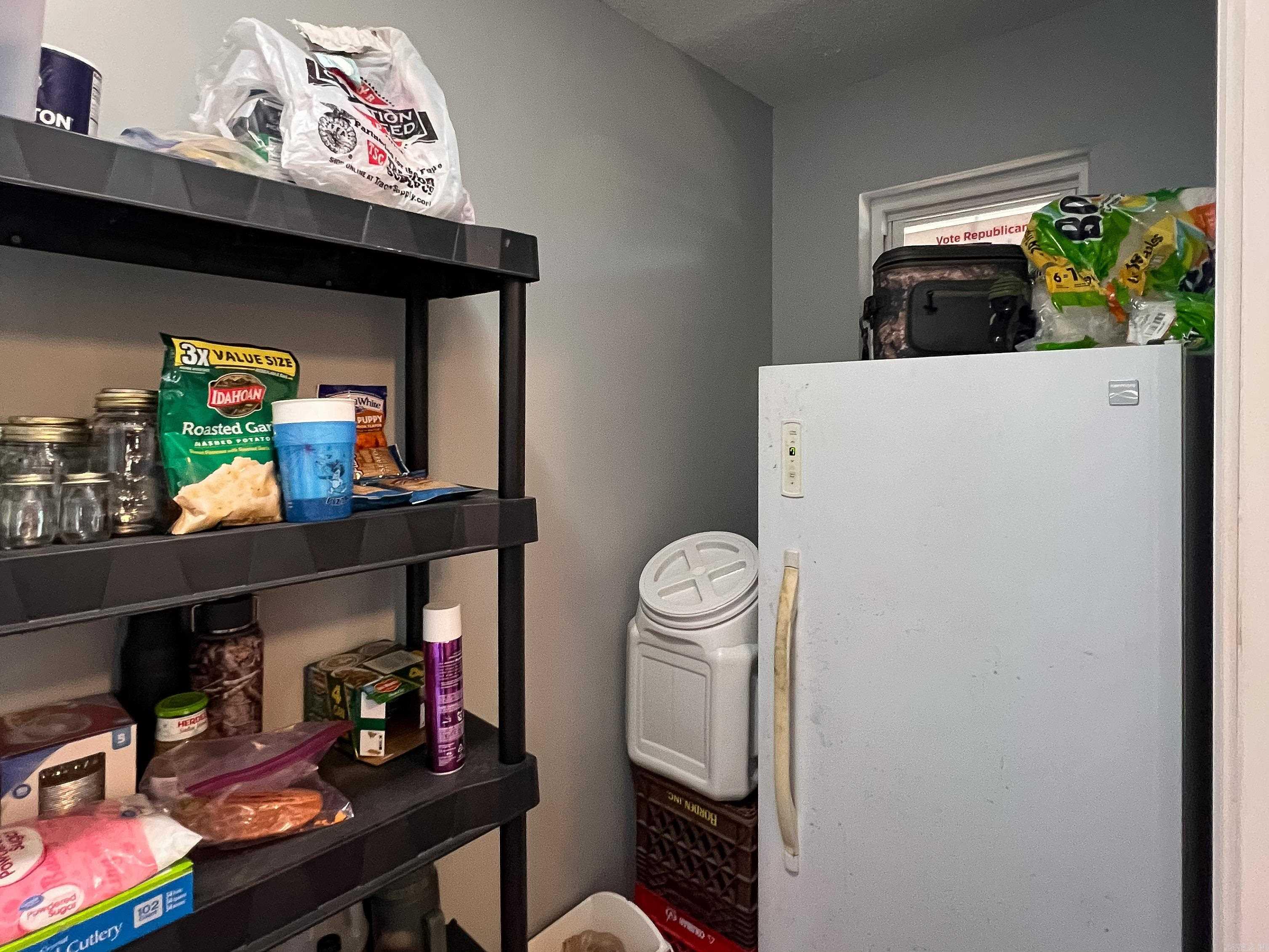 LAKEWOOD - Residential