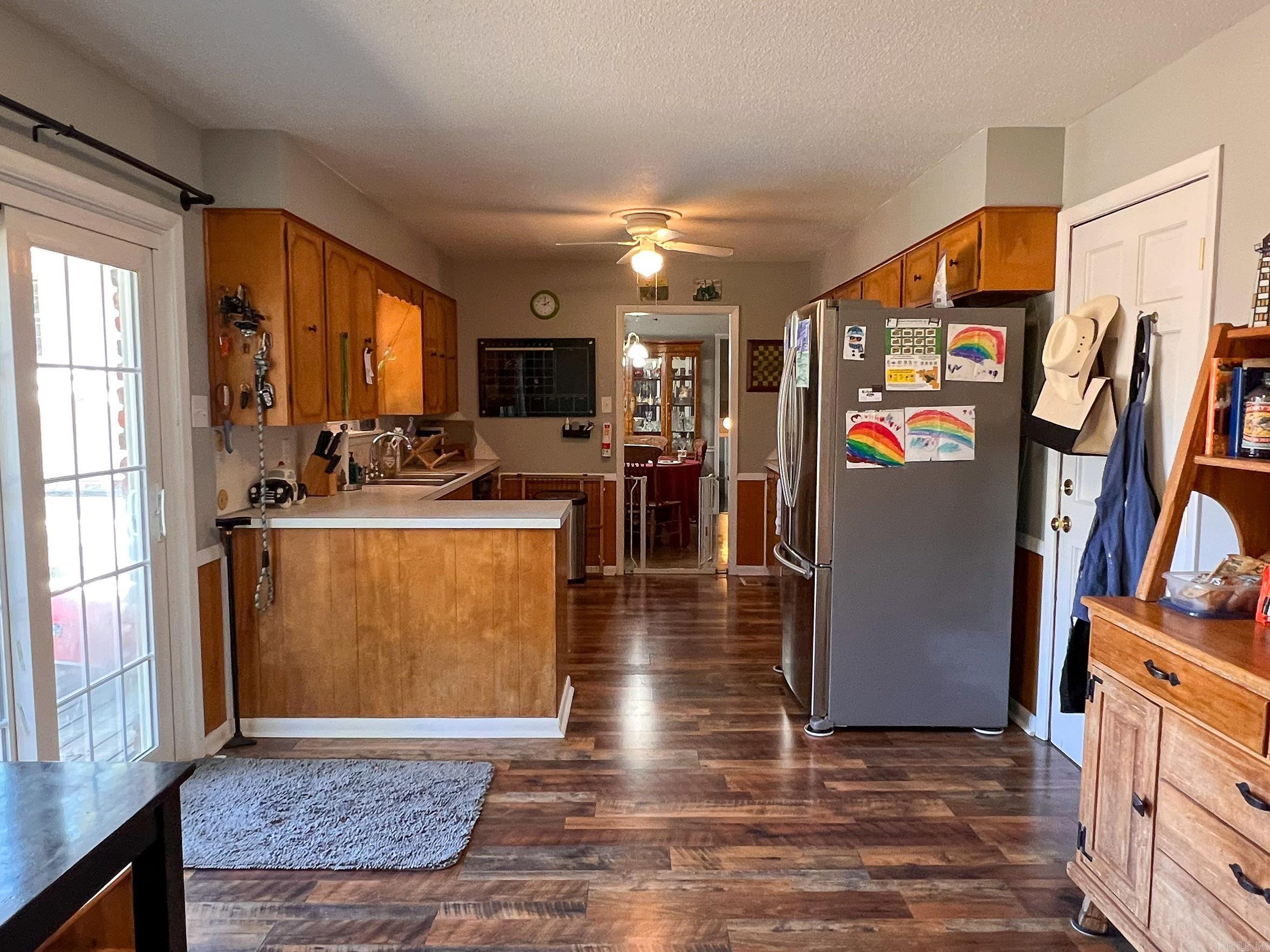 LAKEWOOD - Residential