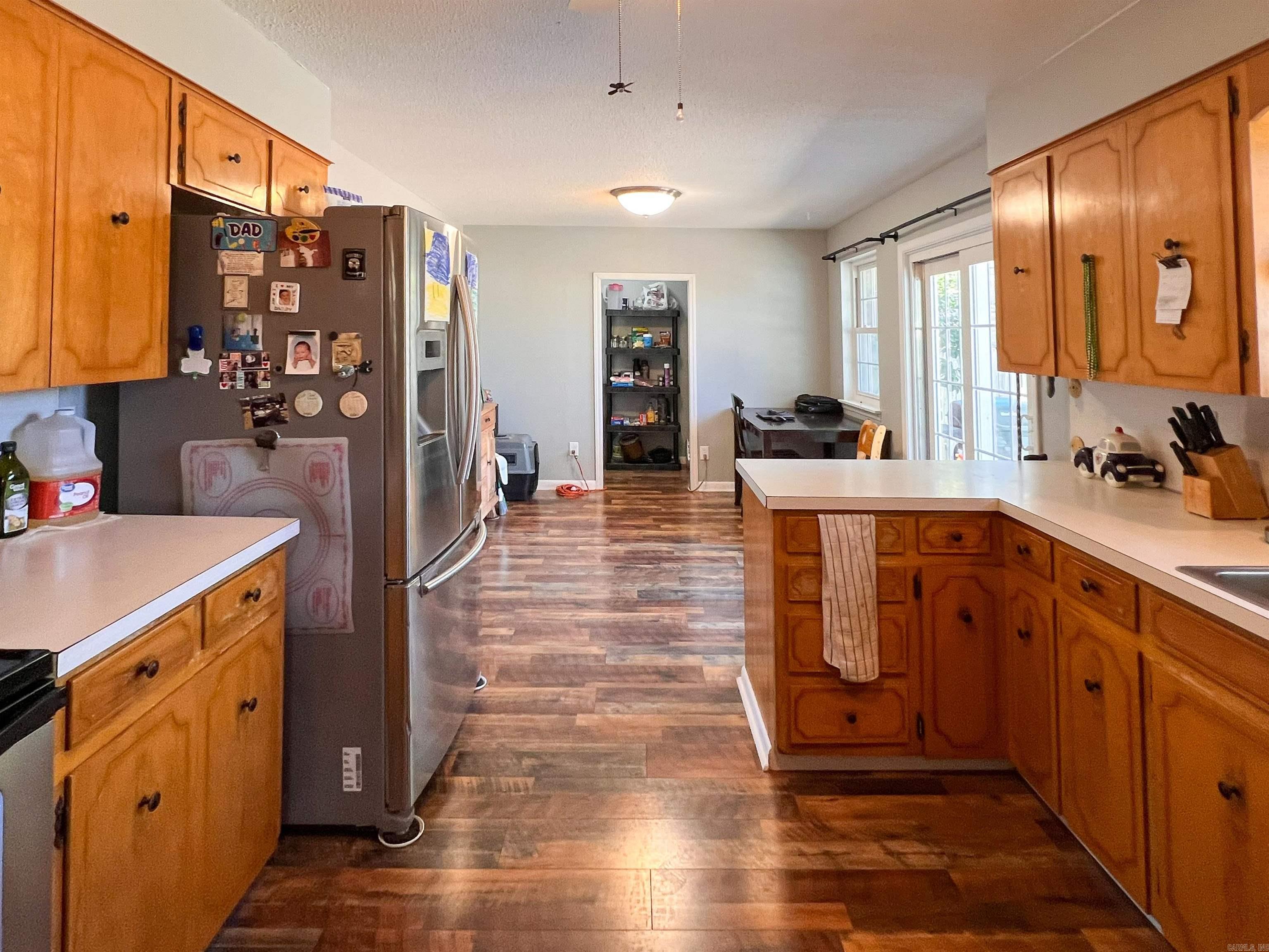 LAKEWOOD - Residential