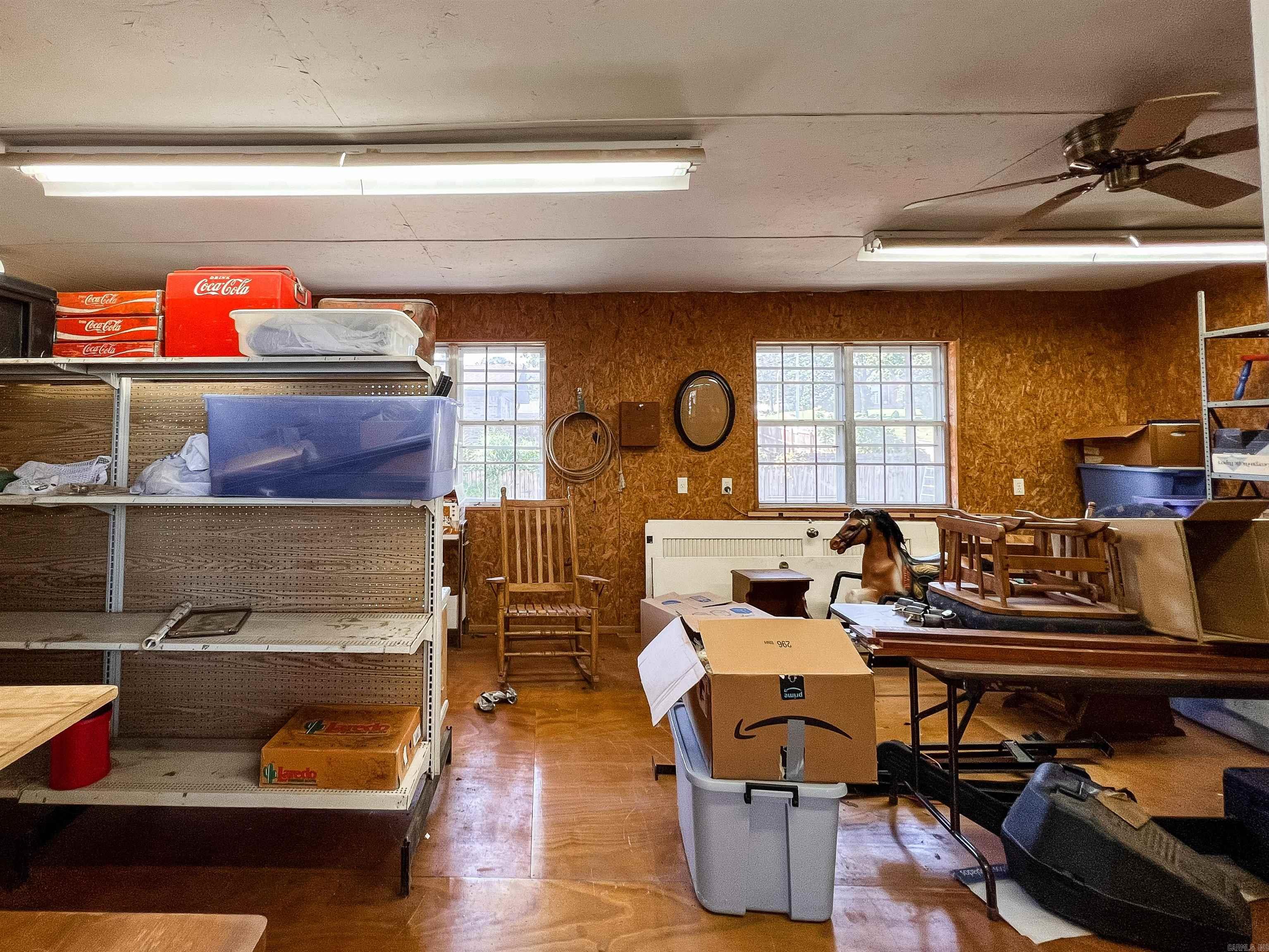 LAKEWOOD - Residential