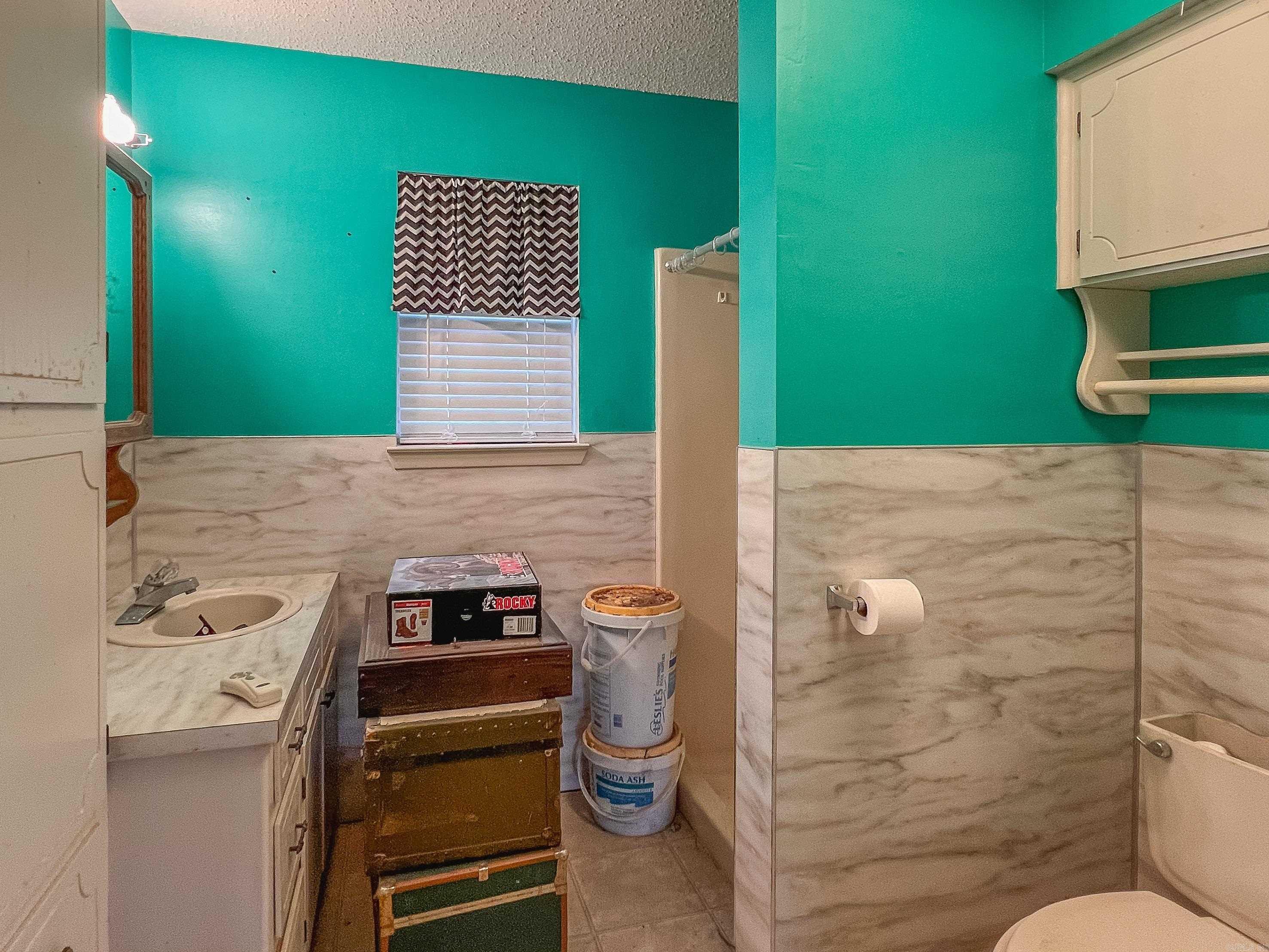 LAKEWOOD - Residential