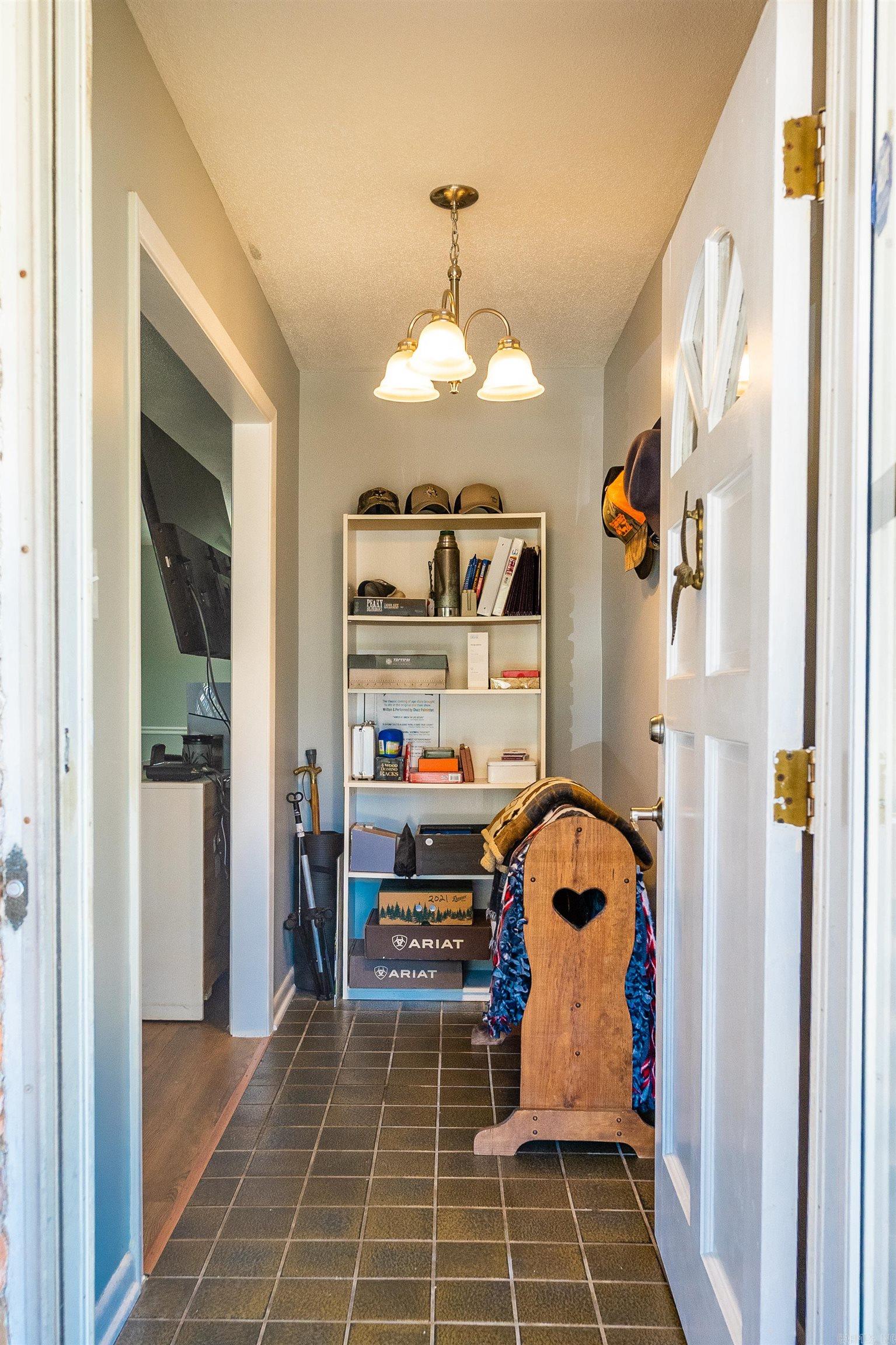 LAKEWOOD - Residential