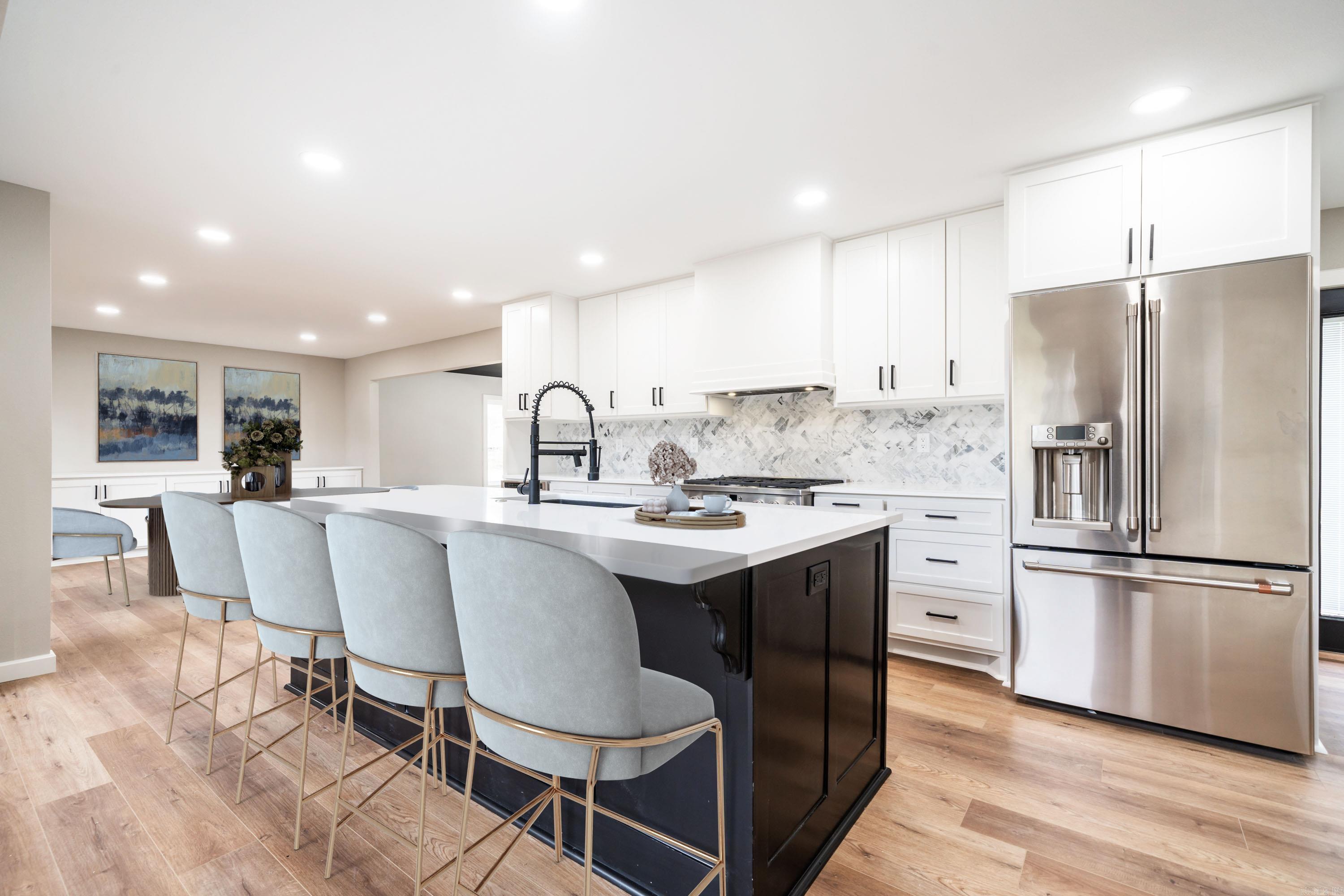 CHARMING HEIGHTS - Residential