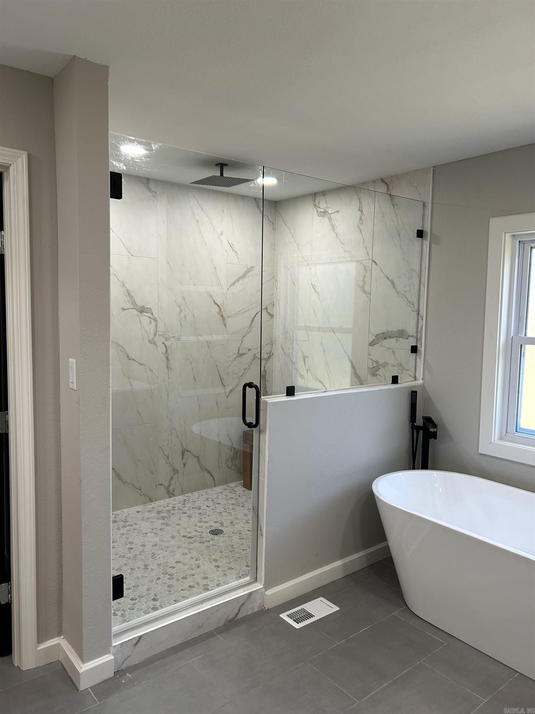 CHARMING HEIGHTS - Residential