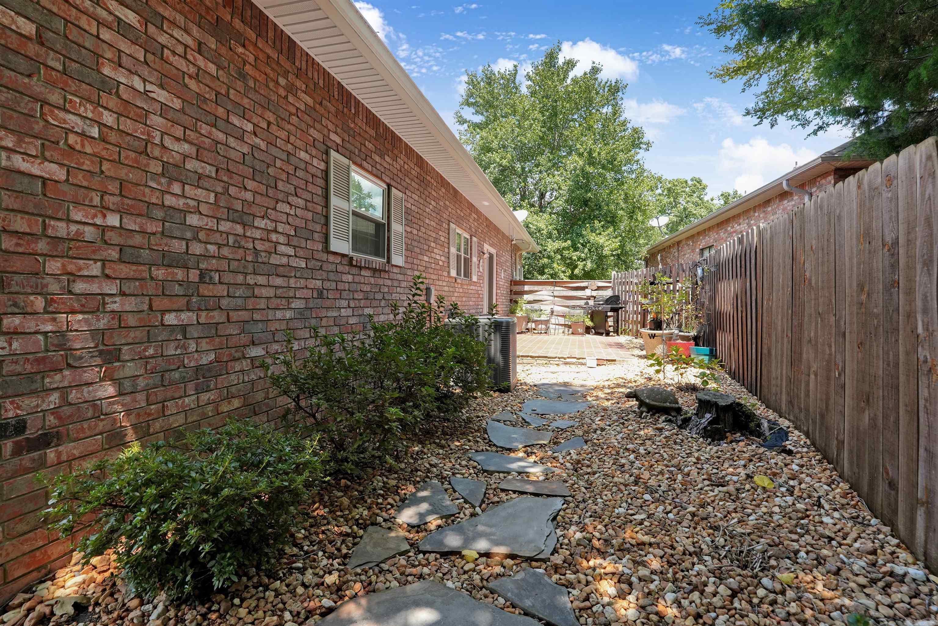 Creekview I - Residential
