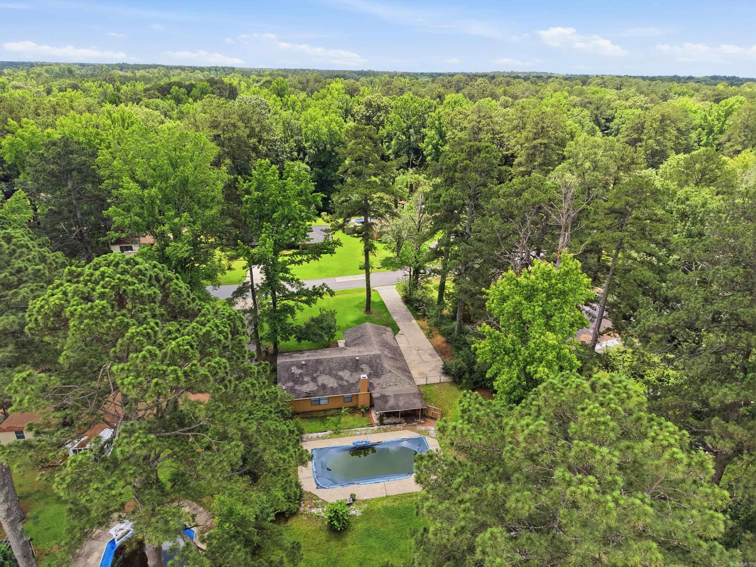 Pine Wood - Residential