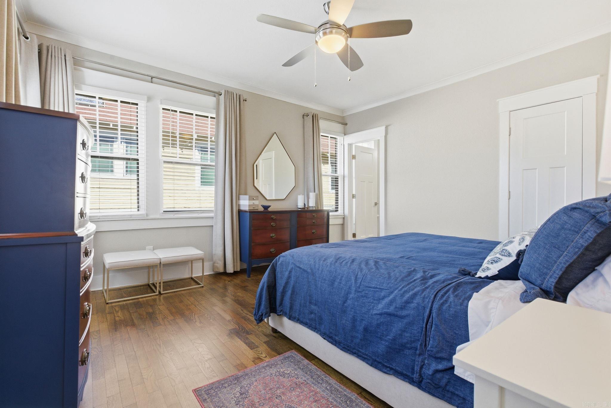 PULASKI HEIGHTS - Residential