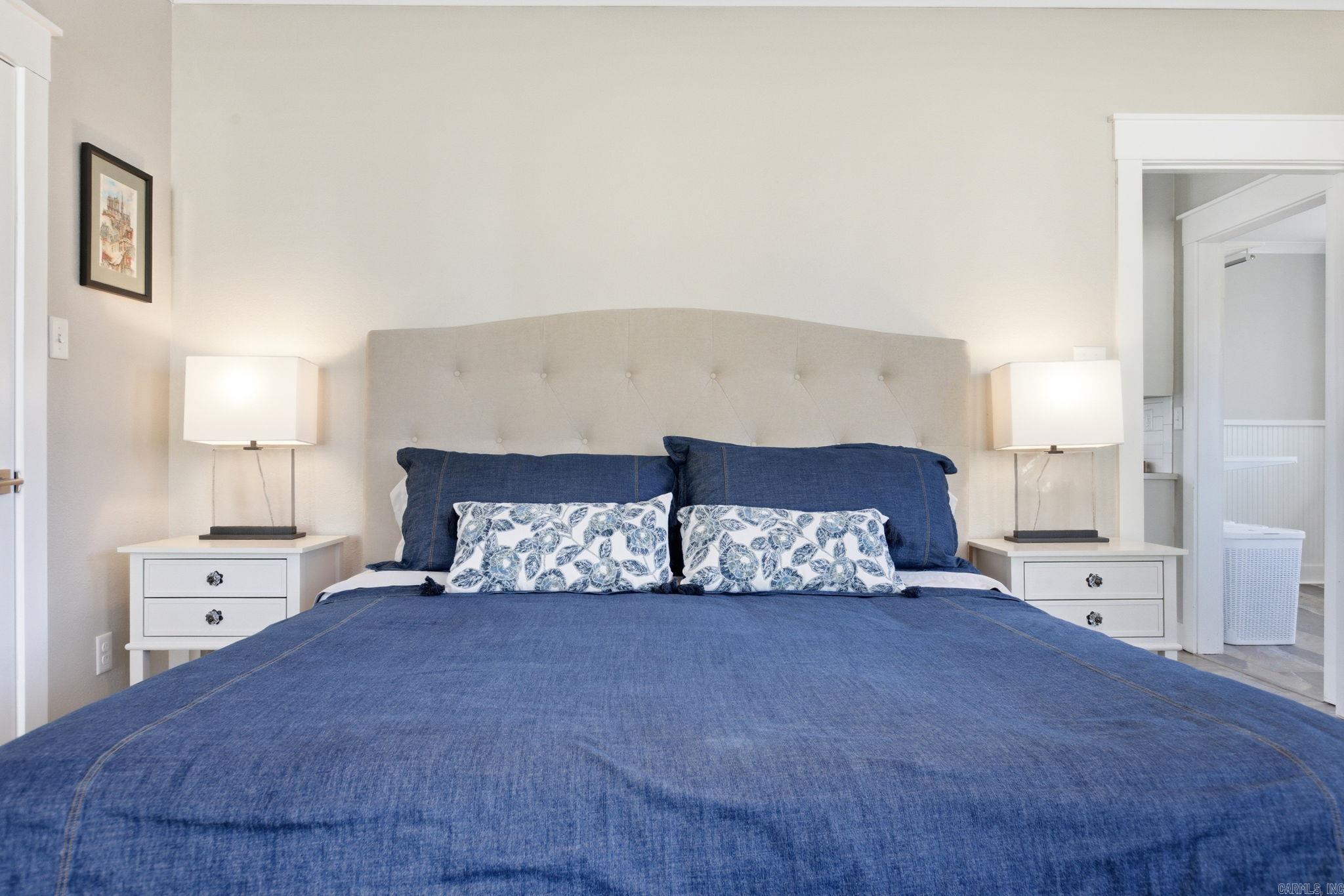 PULASKI HEIGHTS - Residential