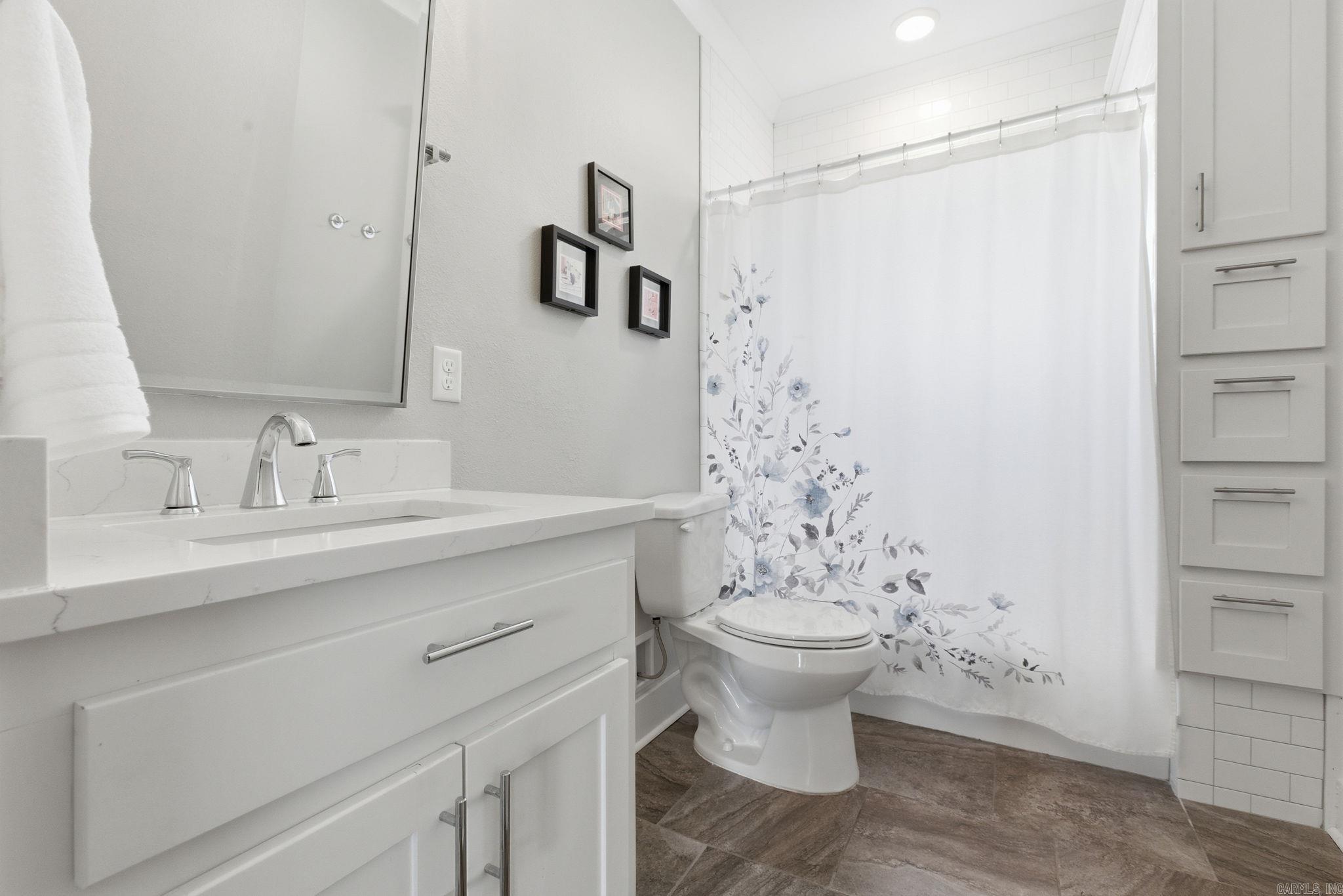 PULASKI HEIGHTS - Residential