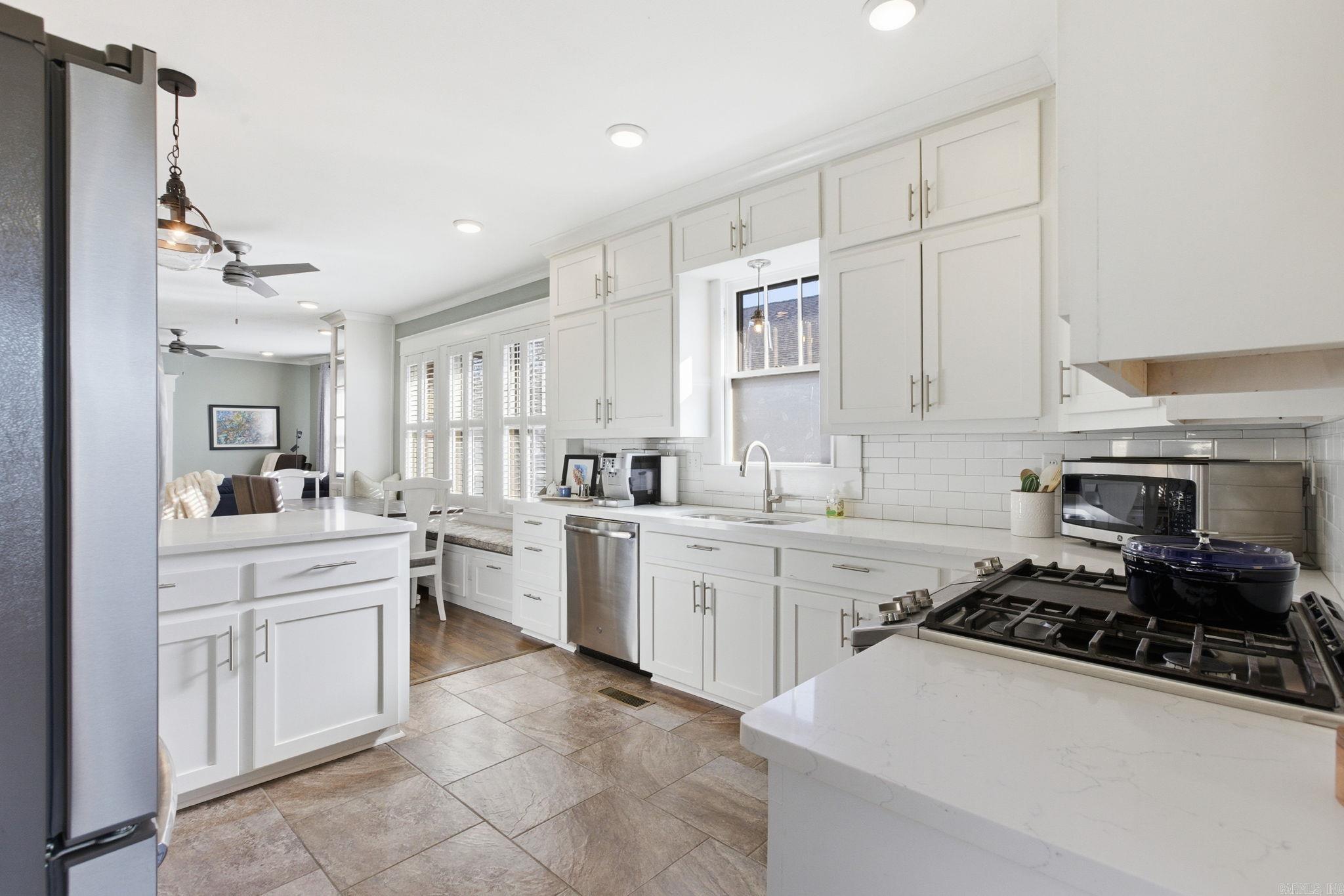 PULASKI HEIGHTS - Residential