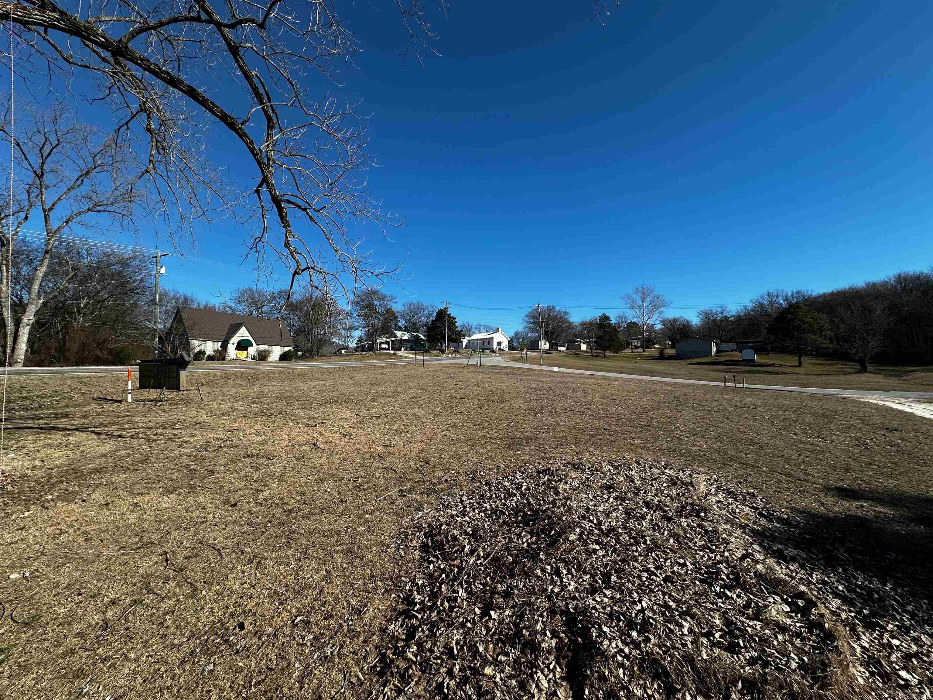 ORIGINAL TOWN - GUION - Commercial Sale