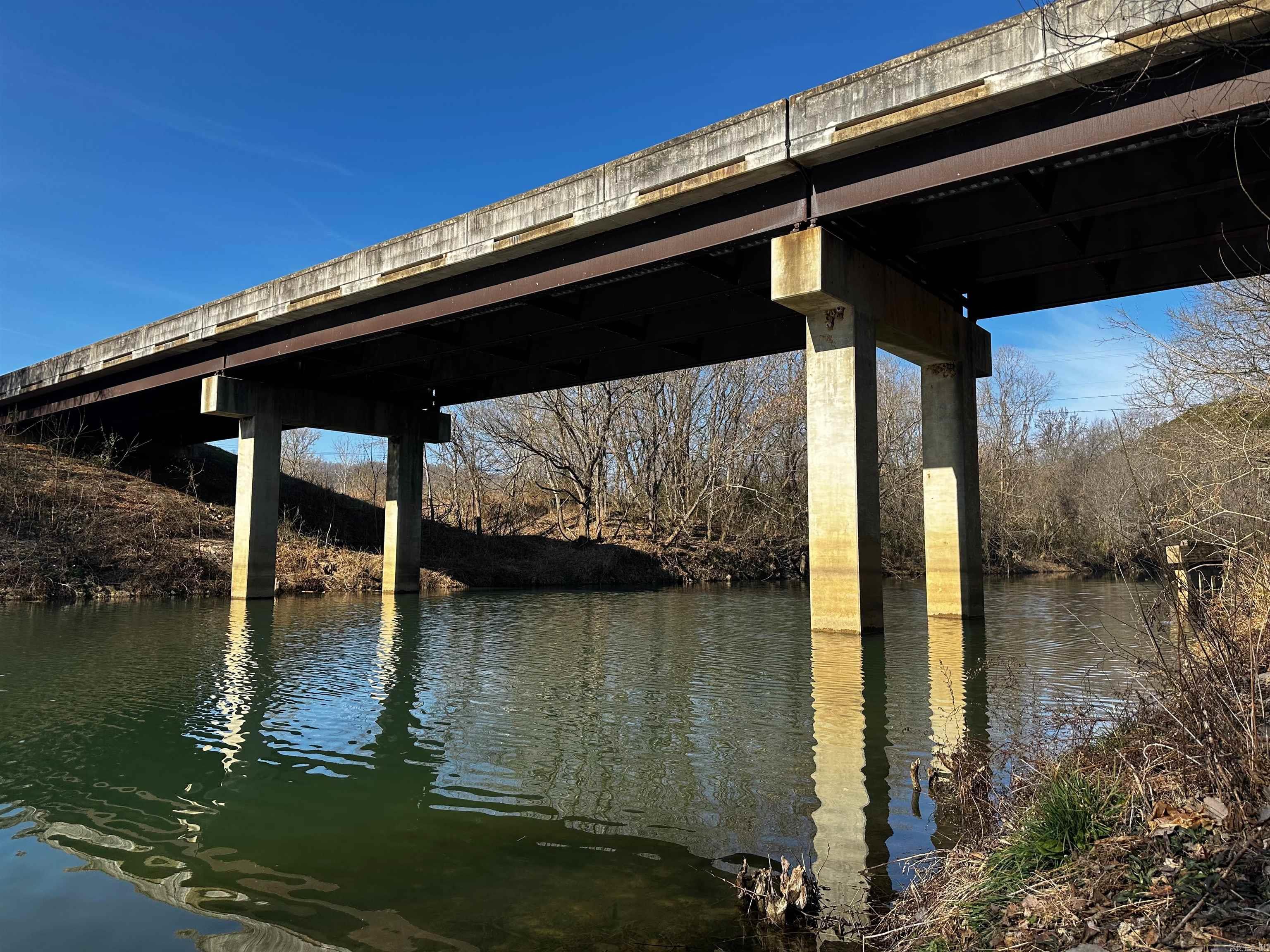 ORIGINAL TOWN - GUION - Commercial Sale