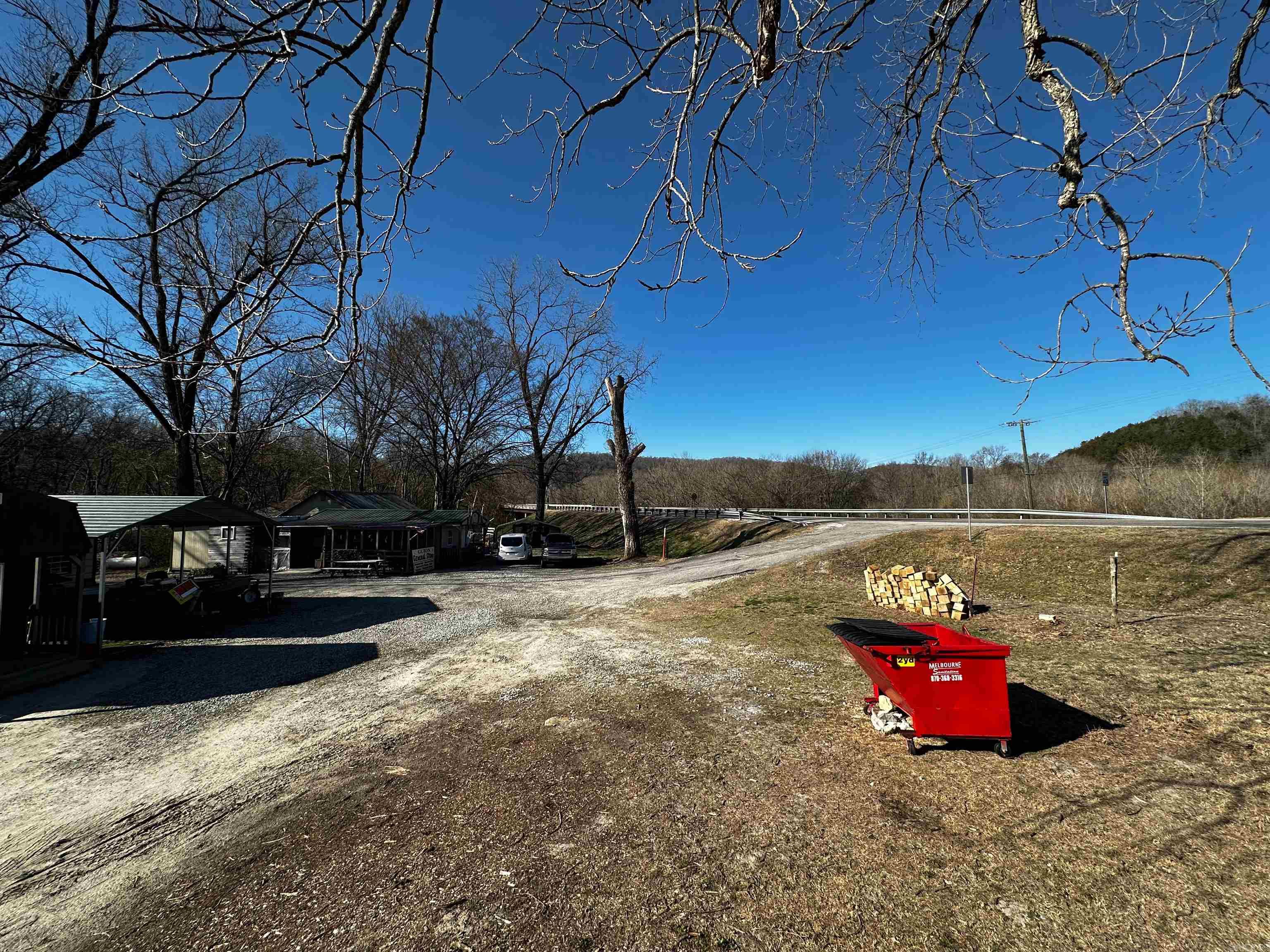 ORIGINAL TOWN - GUION - Commercial Sale