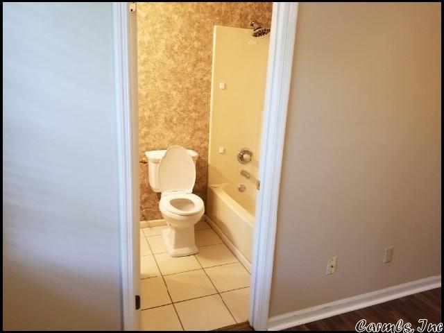 Rolling Oaks - Residential Lease