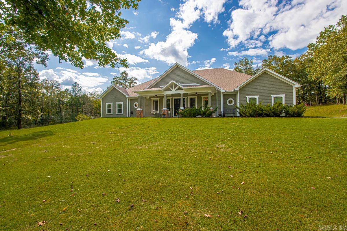 BROOKHAVEN ESTATES - Residential