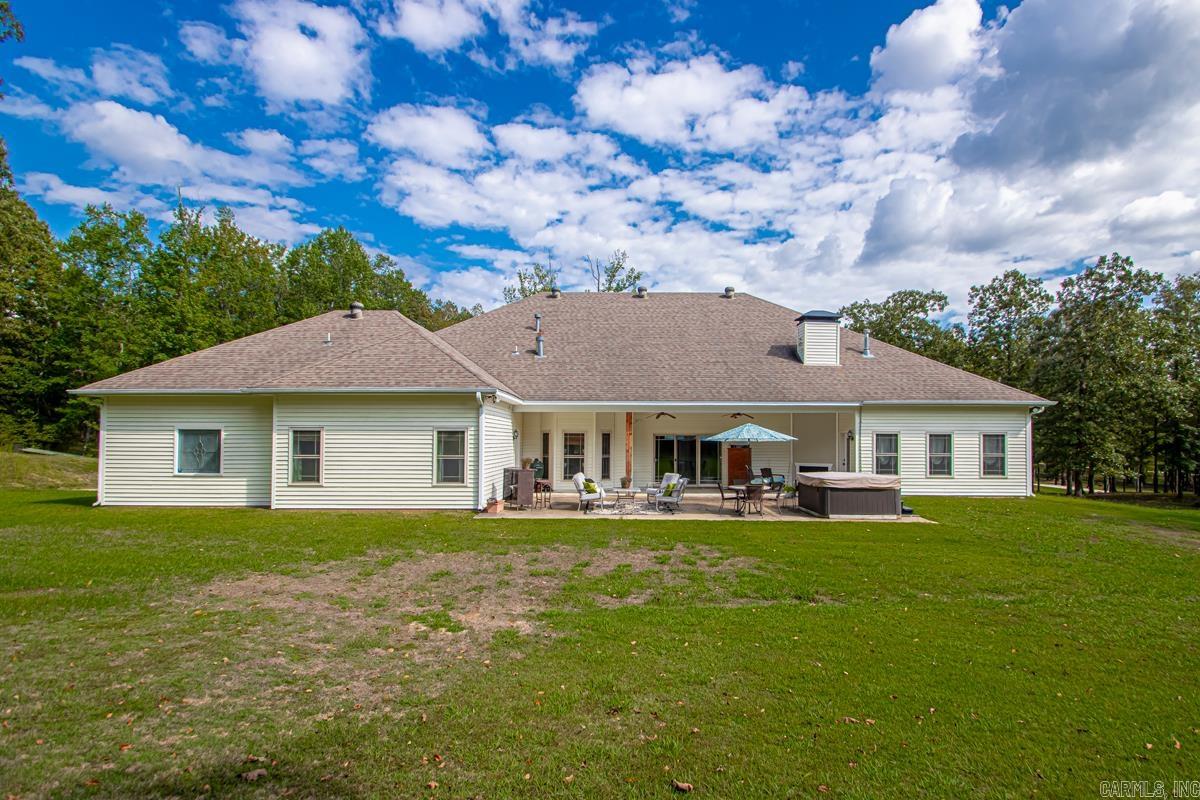 BROOKHAVEN ESTATES - Residential