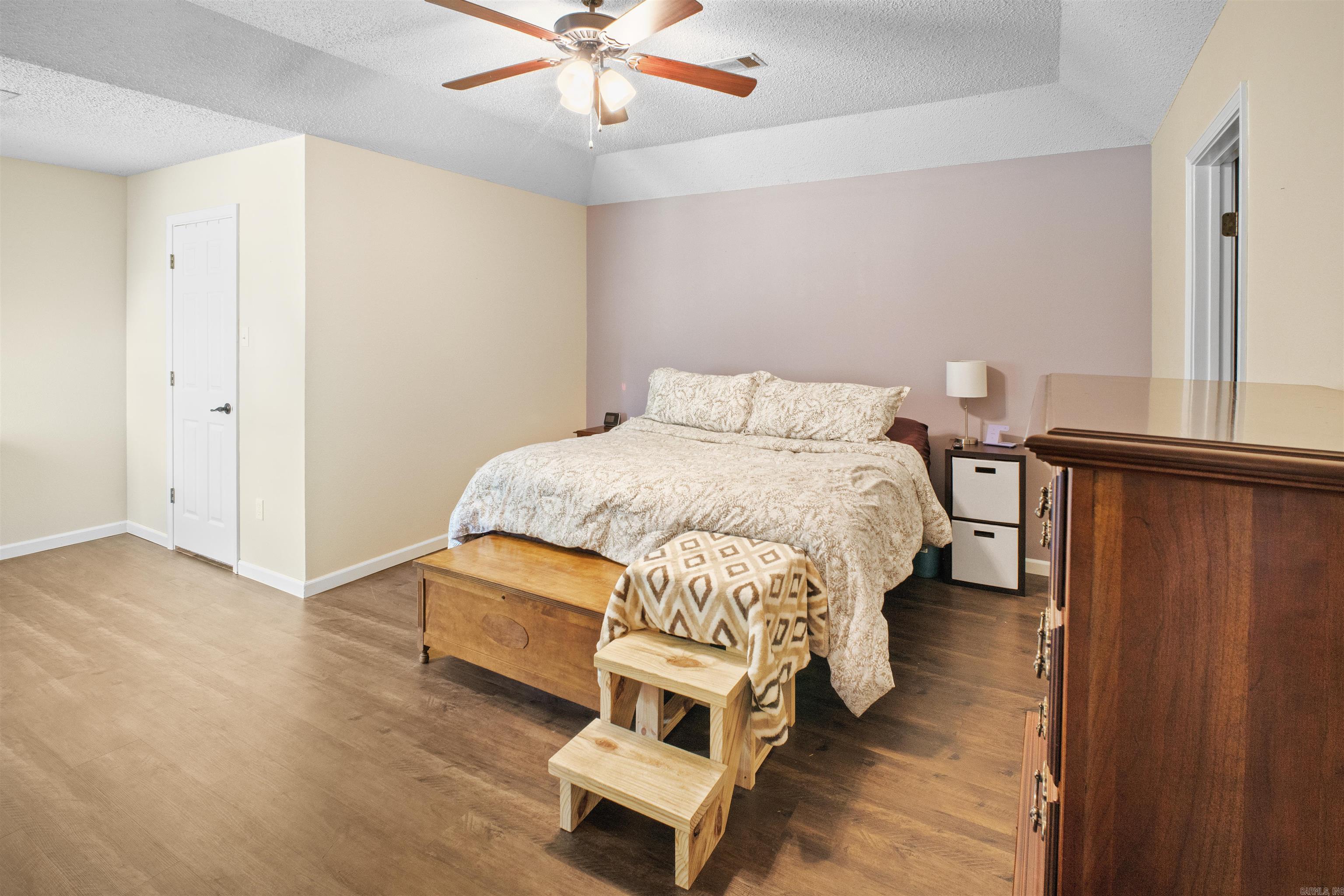 STONEBRIDGE - Residential