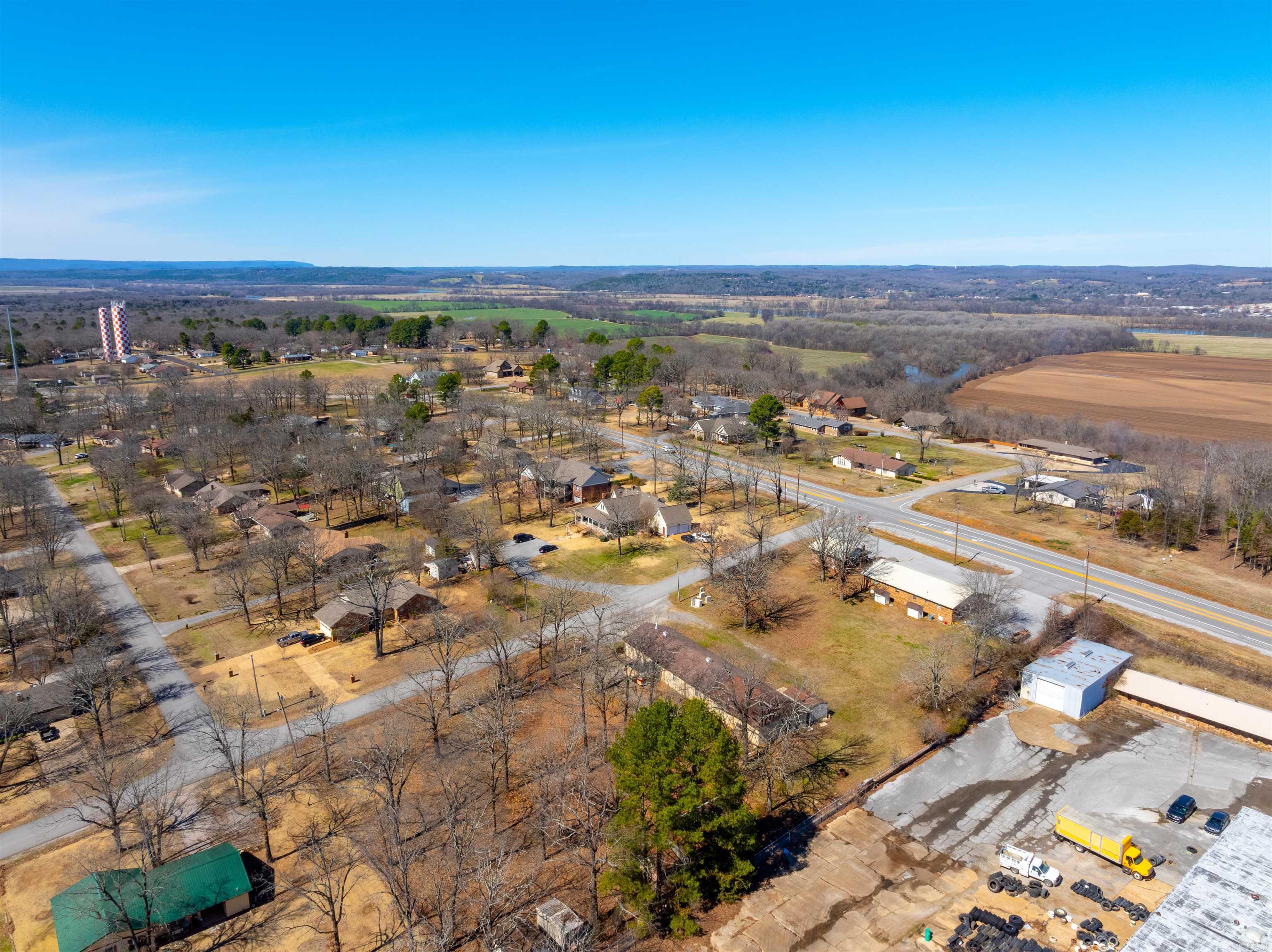 SOUTHSIDE M&B - Residential