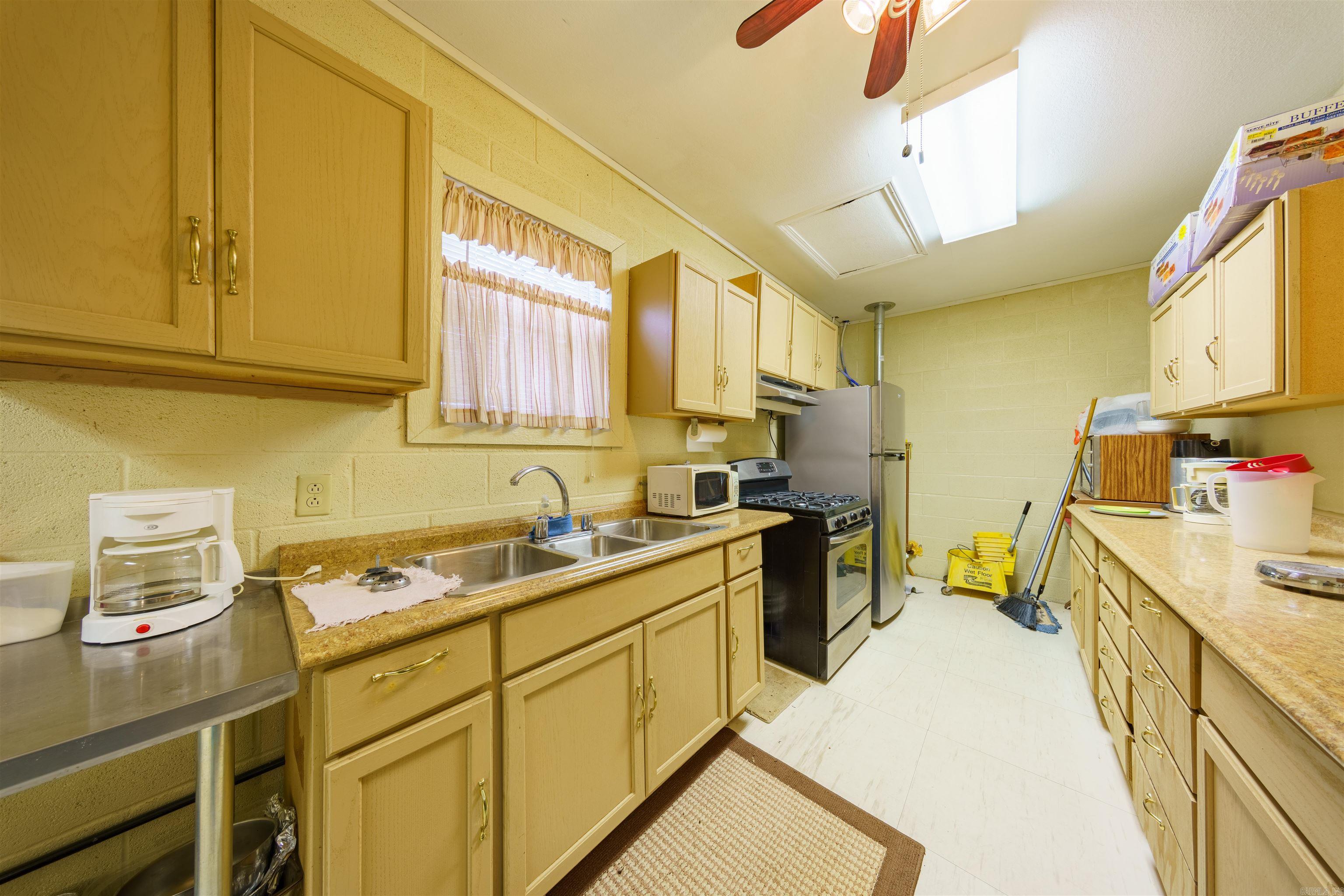 SOUTHSIDE M&B - Residential
