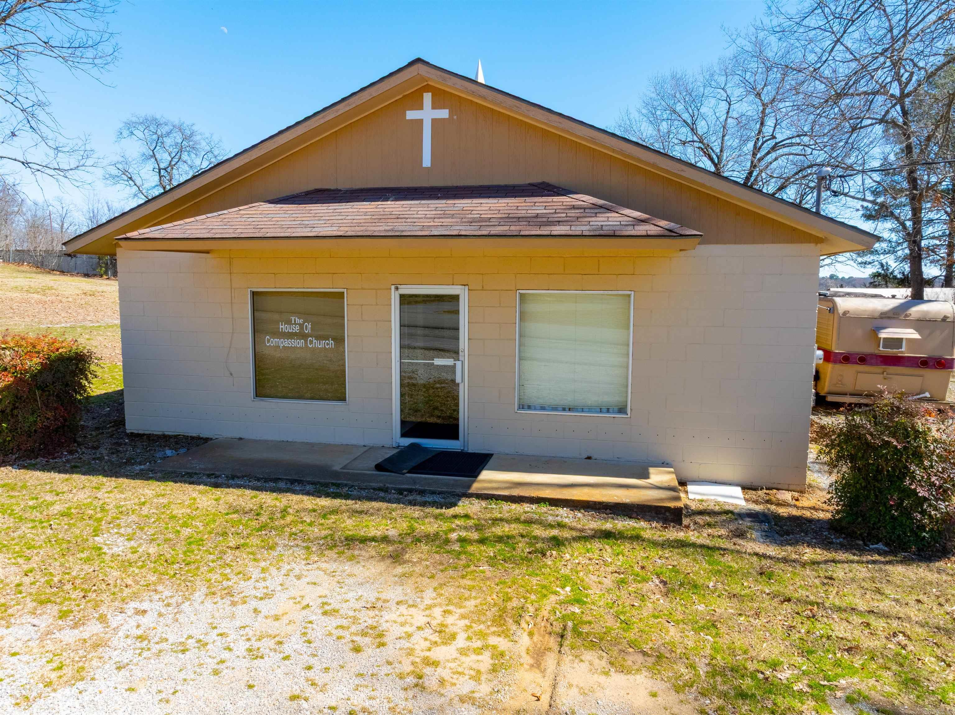 SOUTHSIDE M&B - Residential