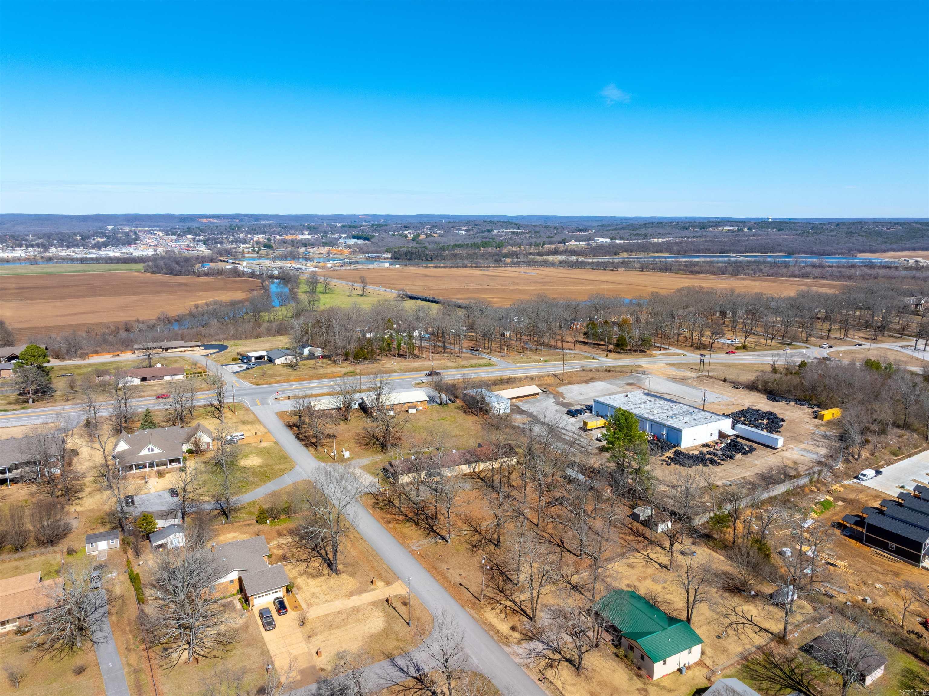 SOUTHSIDE M&B - Residential