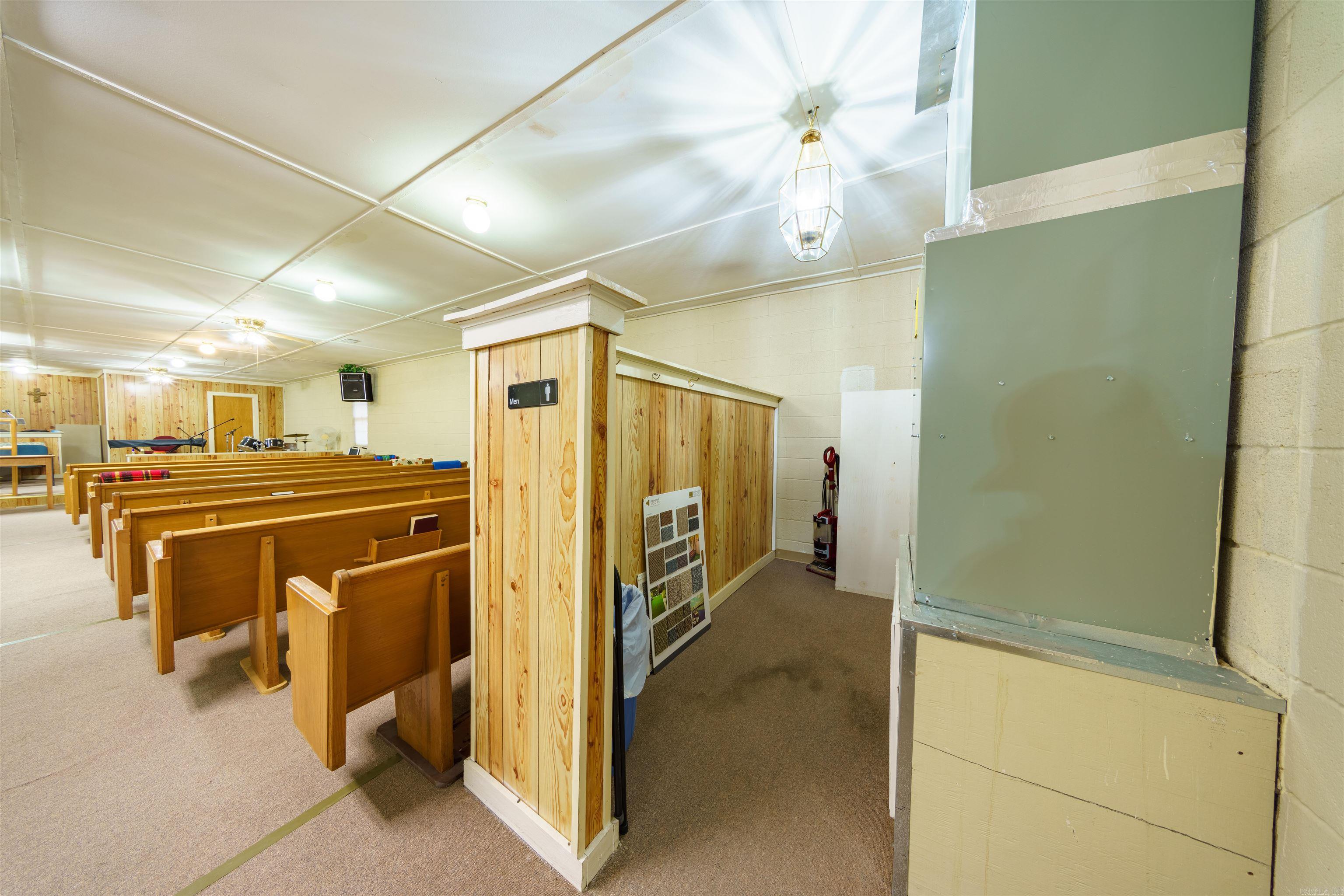 SOUTHSIDE M&B - Residential